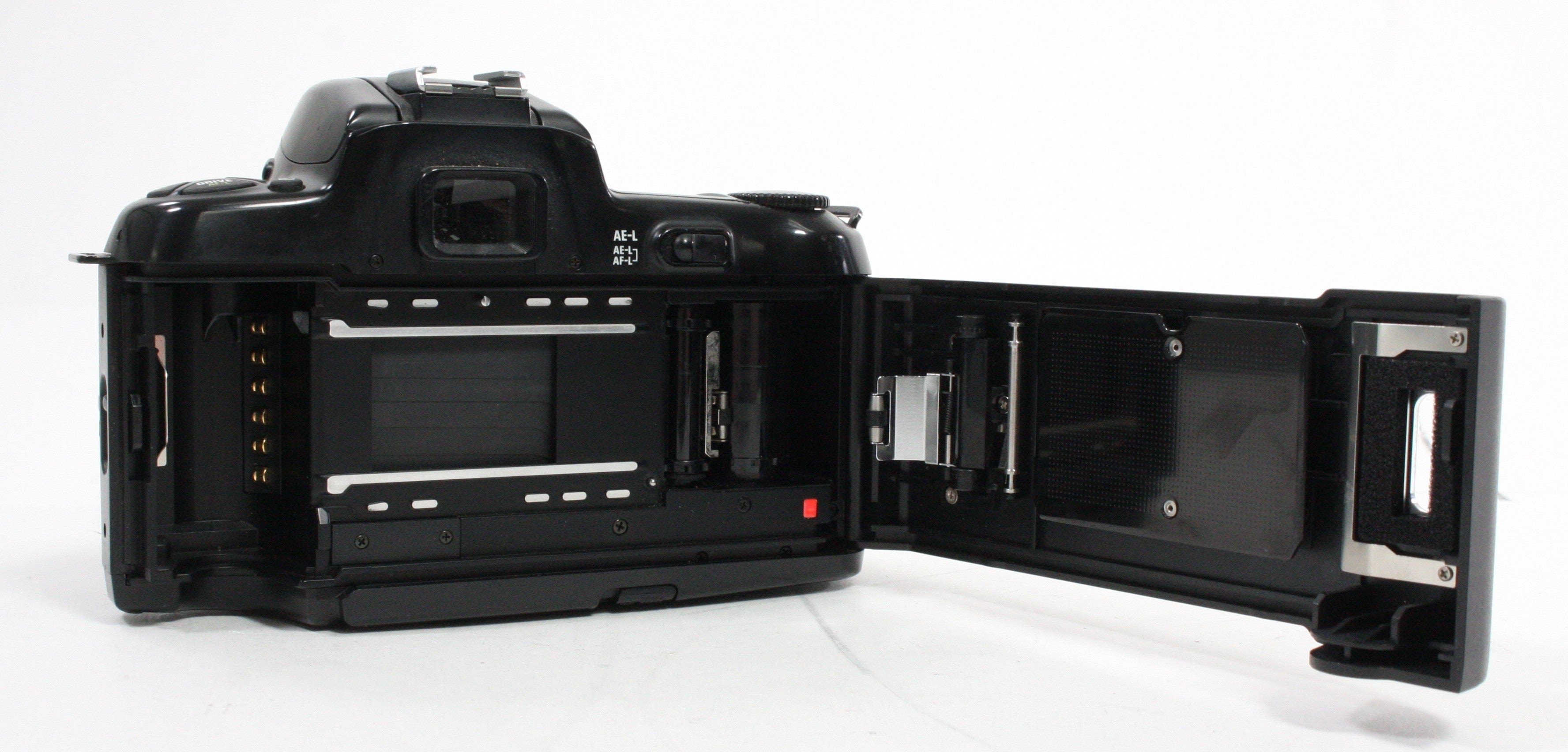 Nikon N6006 AF 35mm SLR Camera with 35-70mm f/3.3-4.5 Lens