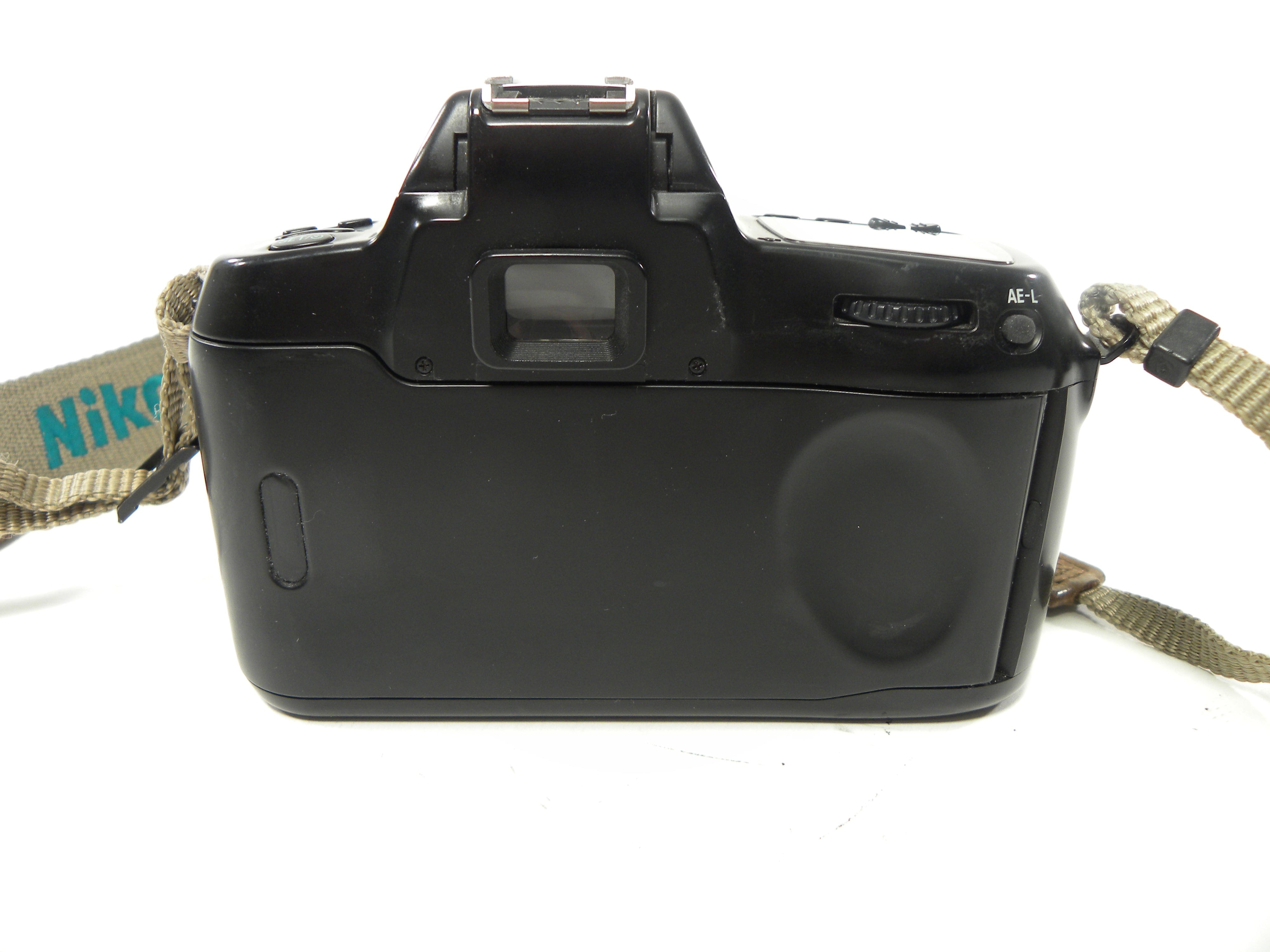 Nikon N70 35mm SLR w/AF Nikkor 24-50mm f3.3-4.5D