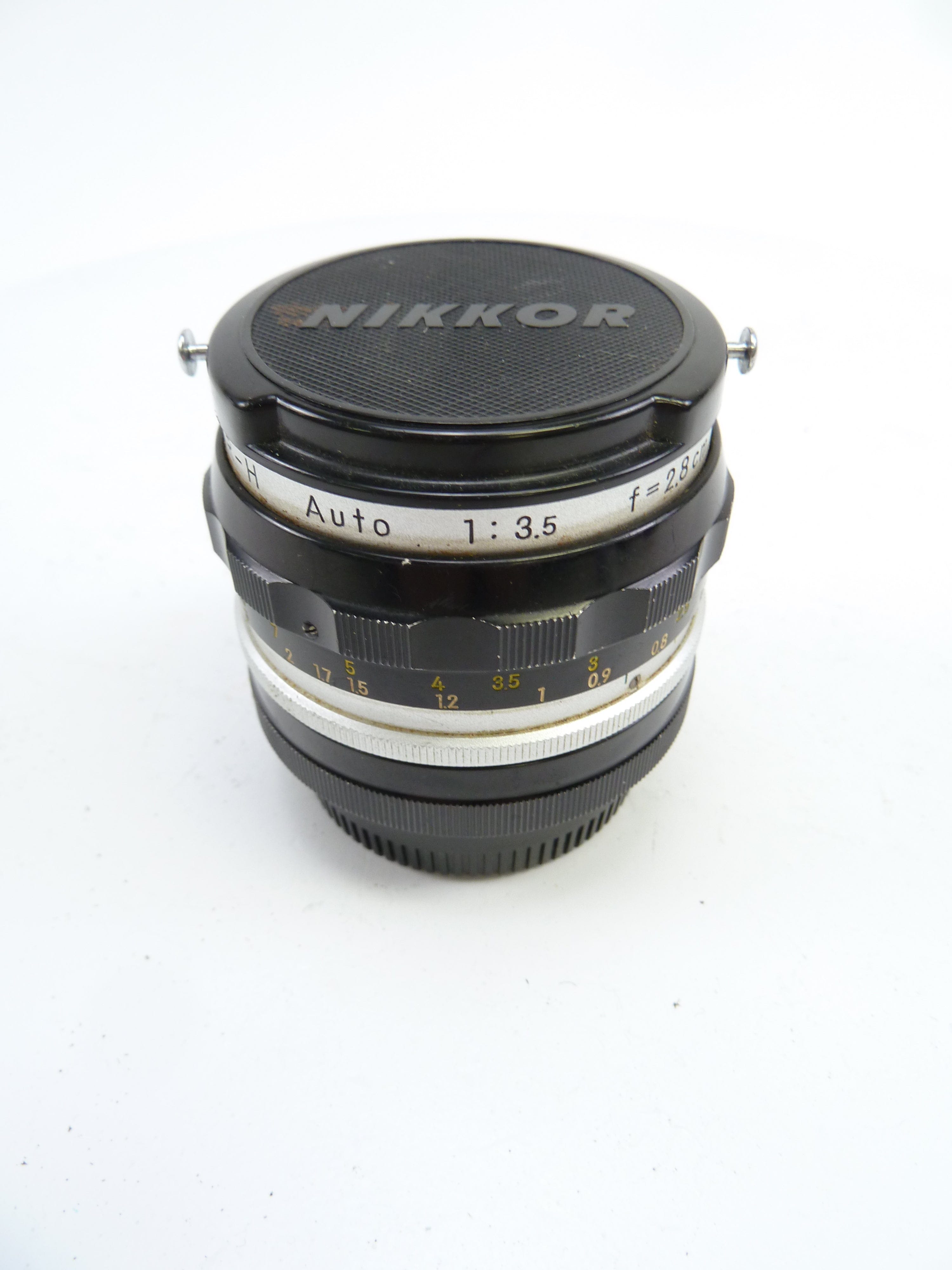 Nikon Nikkor 2.8cm F3.5 Non AI Wide Angle Lens
