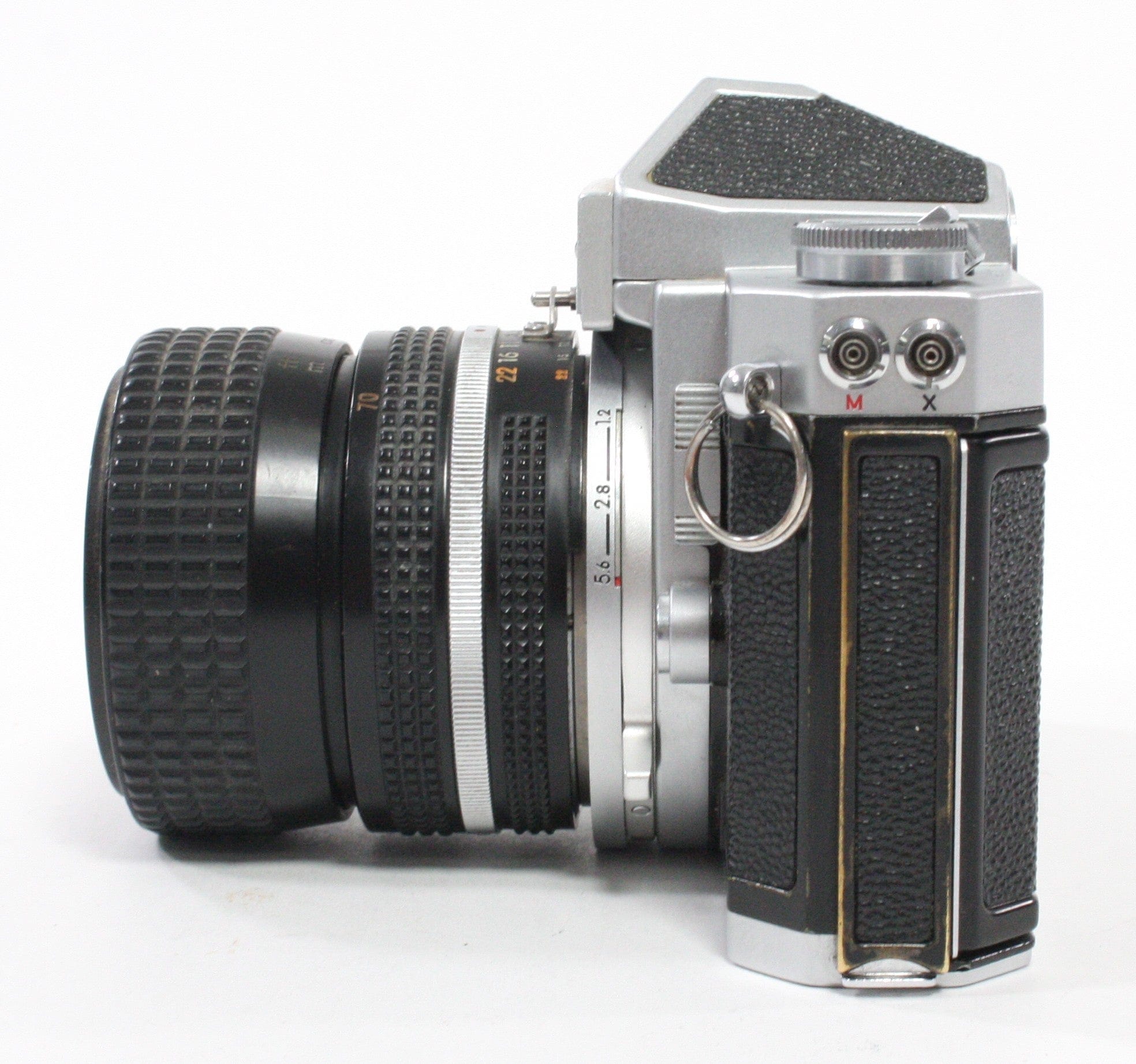 Nikon Nikkormat FT 35mm SLR Camera w/Nikon 35-70mm f/3.5-4.5 Lens