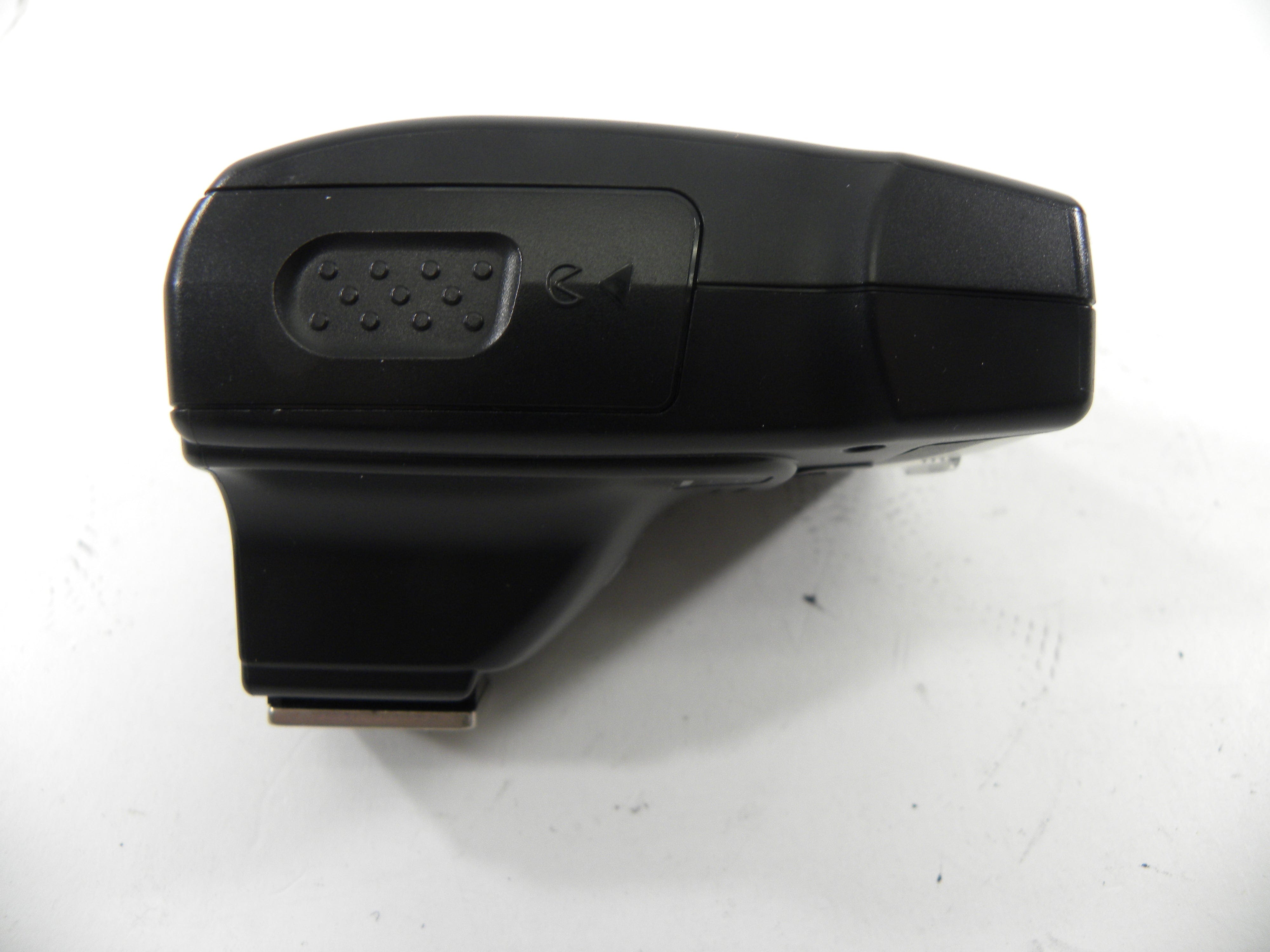 Nikon SB -400 Speedlight