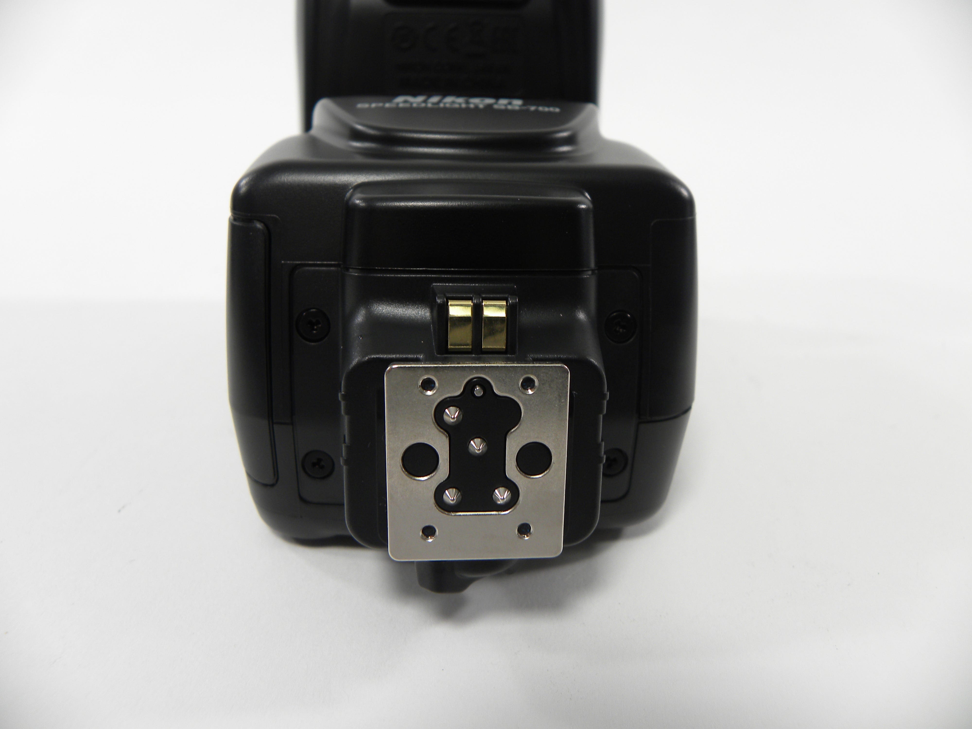 Nikon Speedlight SB-700