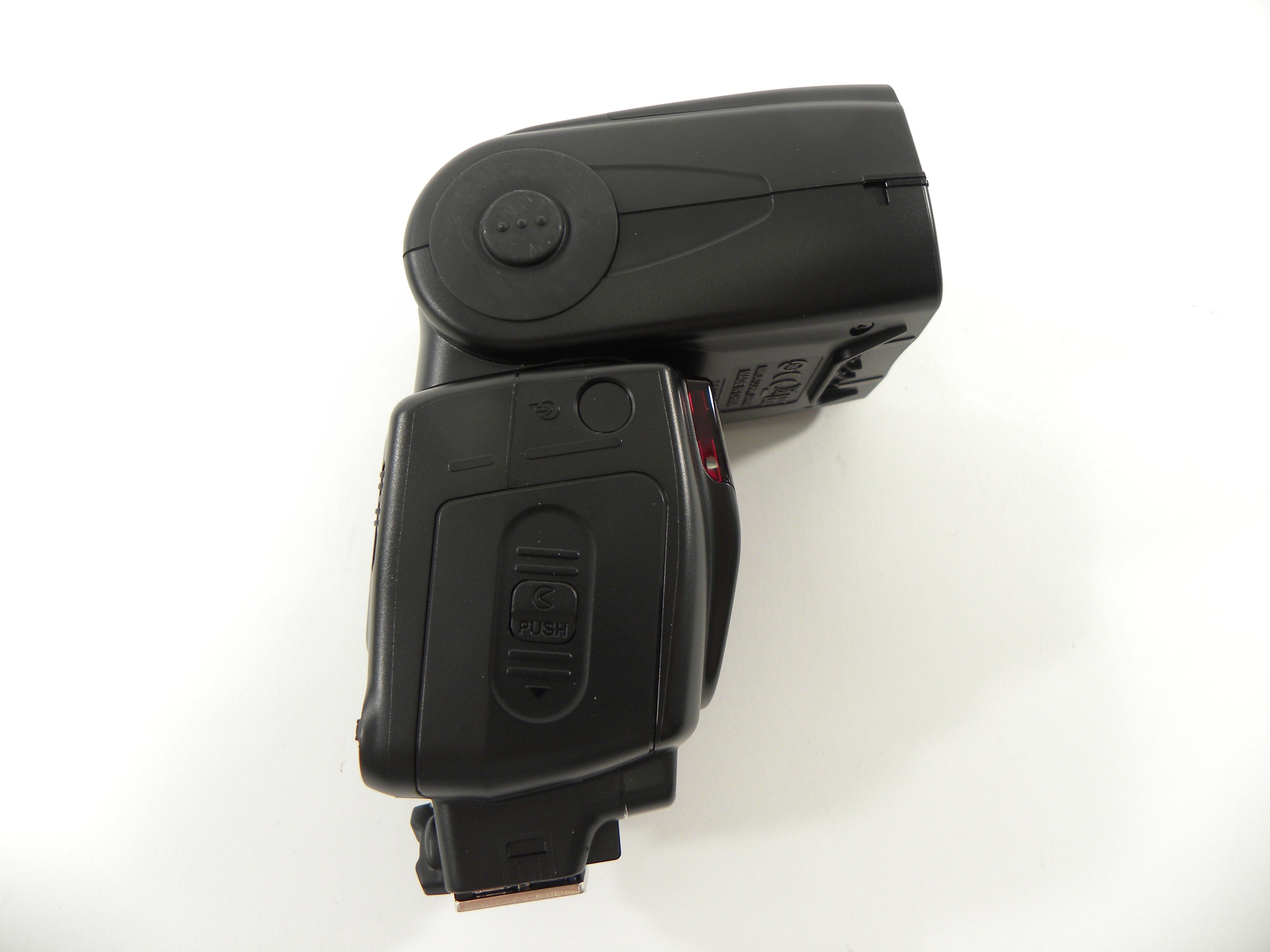 Nikon Speedlight SB-700
