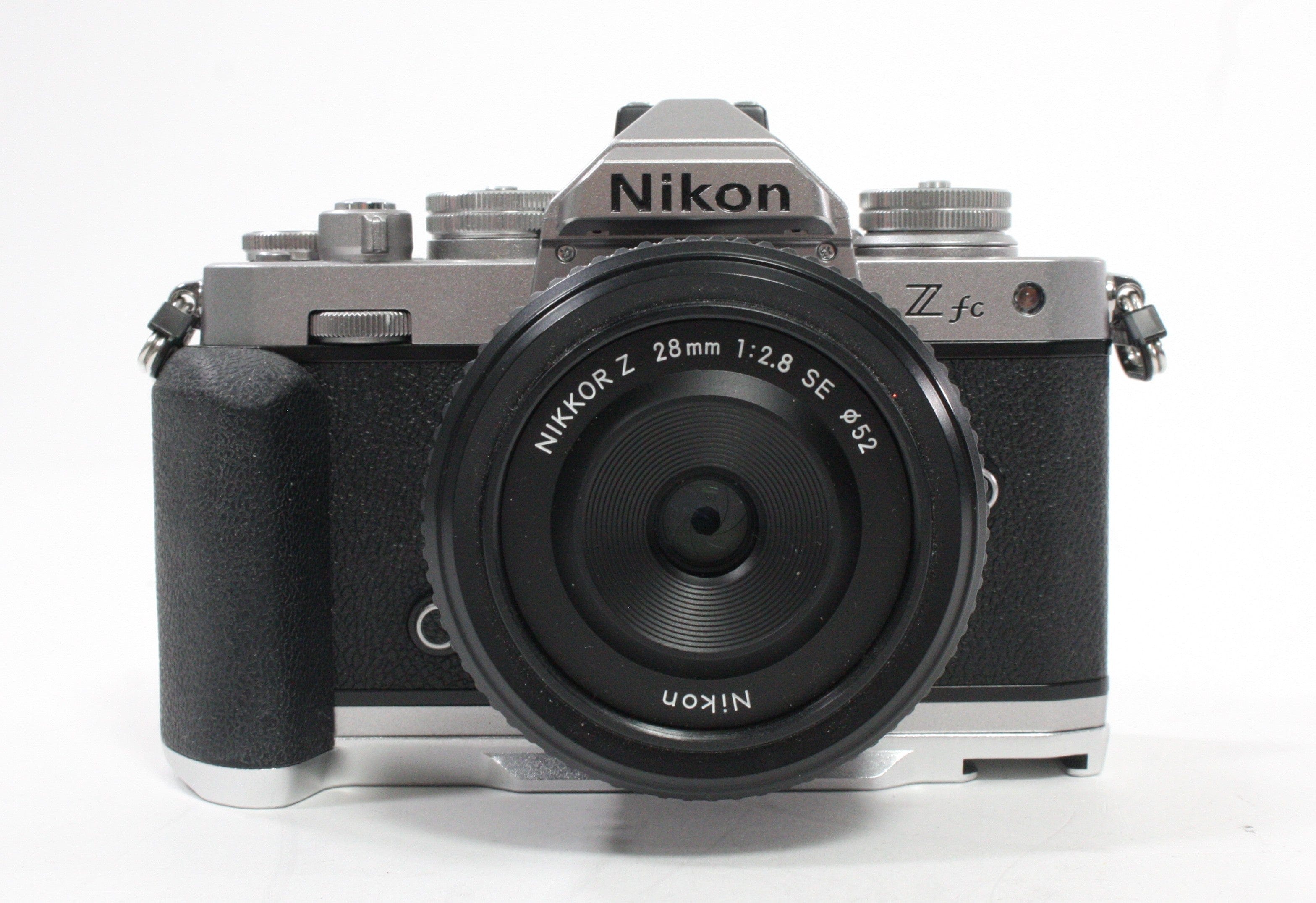 Nikon Z fc Mirrorless Digital Camera with Nikon 28mm f/2.8 SE Lens and Shutter Count 432