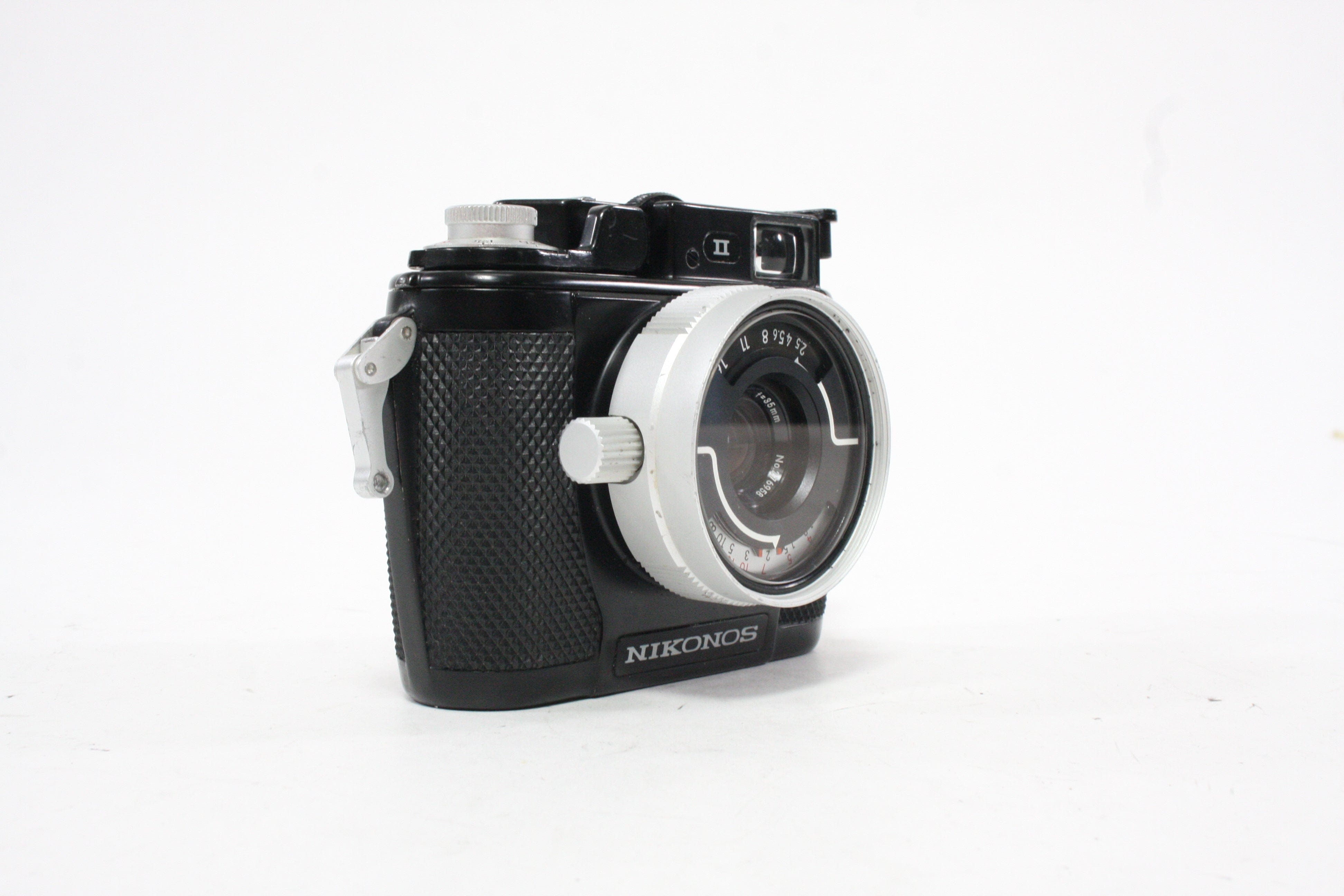 Nikonos II Underwater Film Camera with 35mm f/3.5 Lens