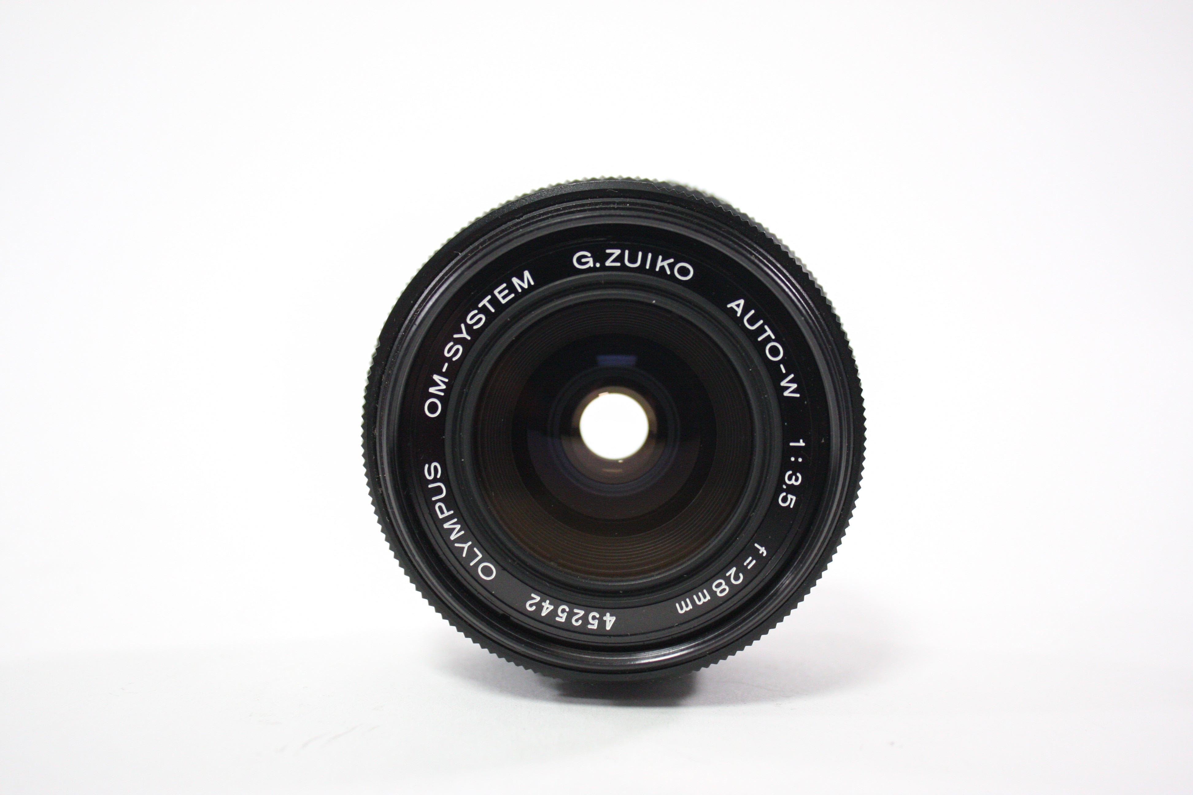 Olympus 28mm f/3.5 OM Mount