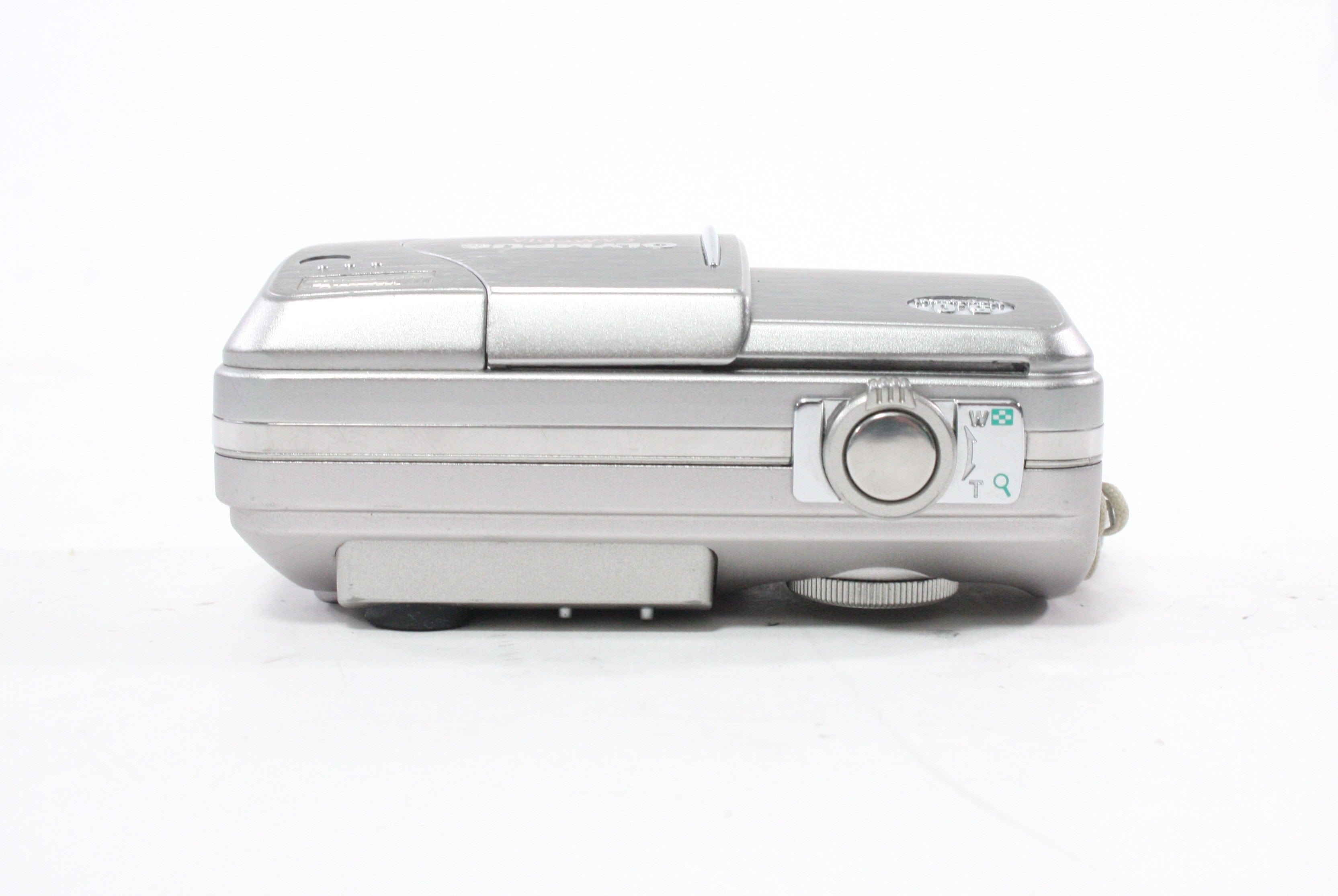 Olympus C-50 Zoom Digital Point-and-Shoot Camera 12x Zoom 5.0mp