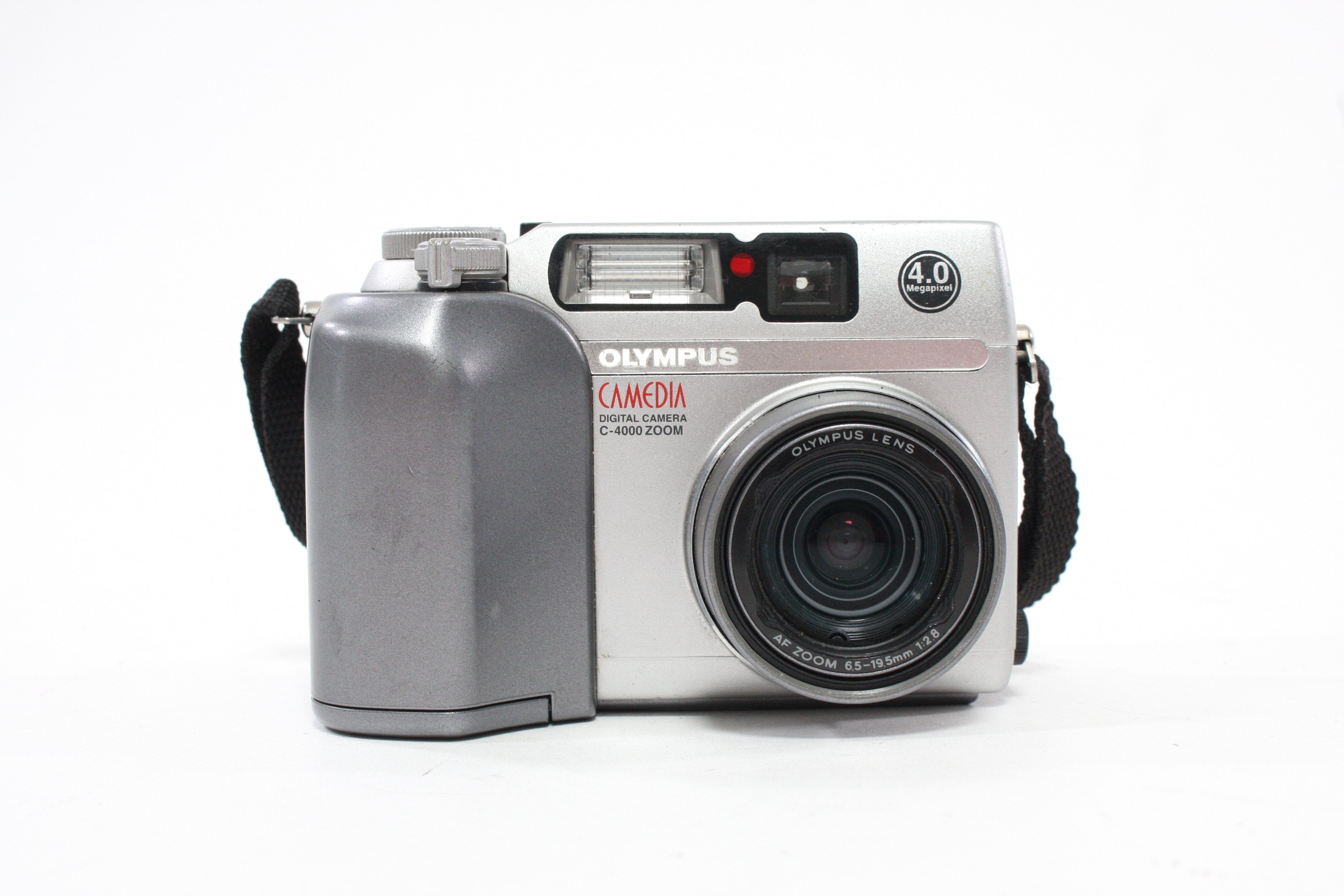 Olympus Camedia C-4000 Digital Point-and-Shoot Camera 3x Zoom 4.0mp