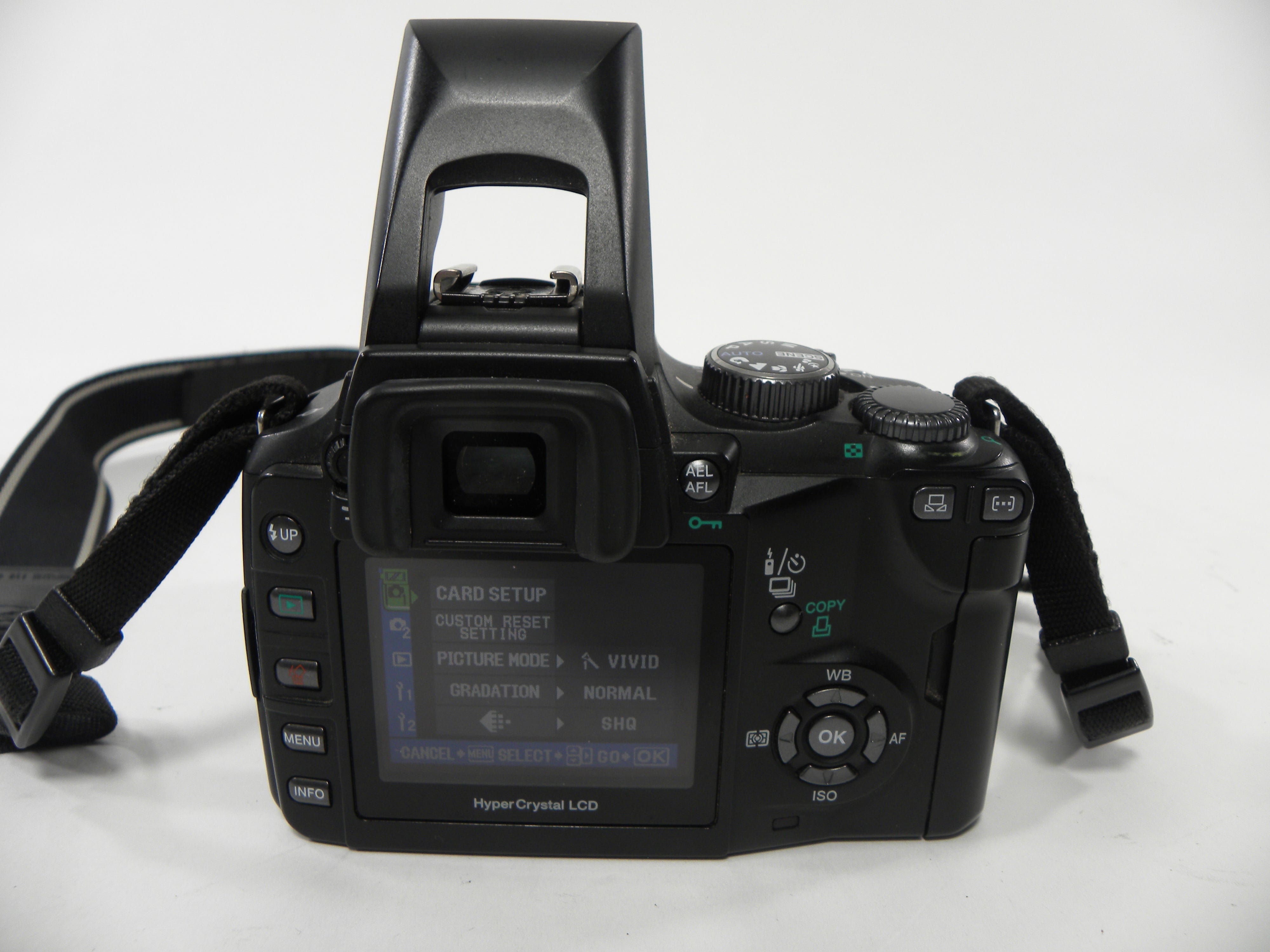 Olympus Evolt E-500 8mp Digital SLR w/Olympus Zuiko 14-45 Shutter Ct. 11,593