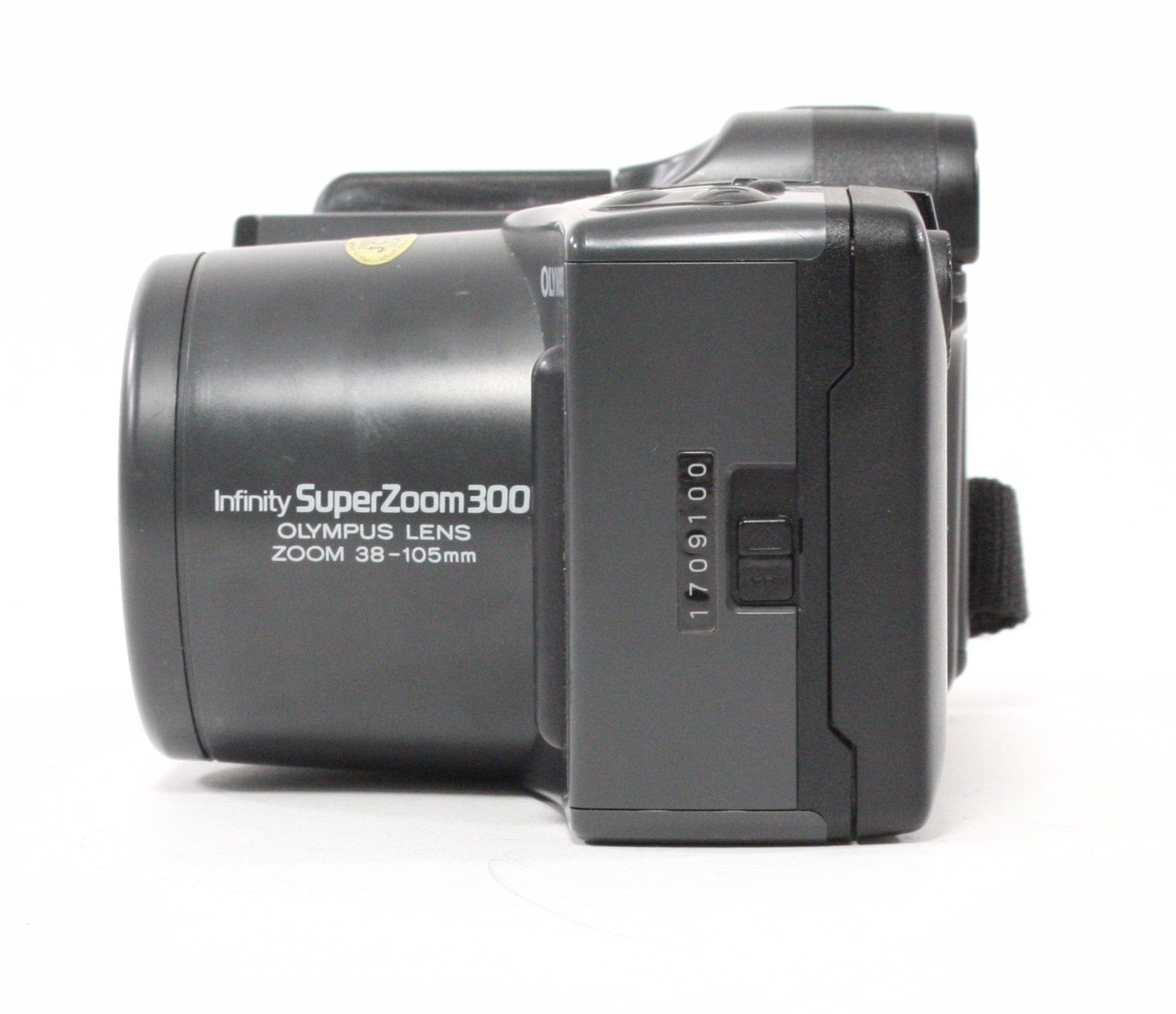 Olympus Infinity Super Zoom 300 2xZoom 38-105mm 35mm