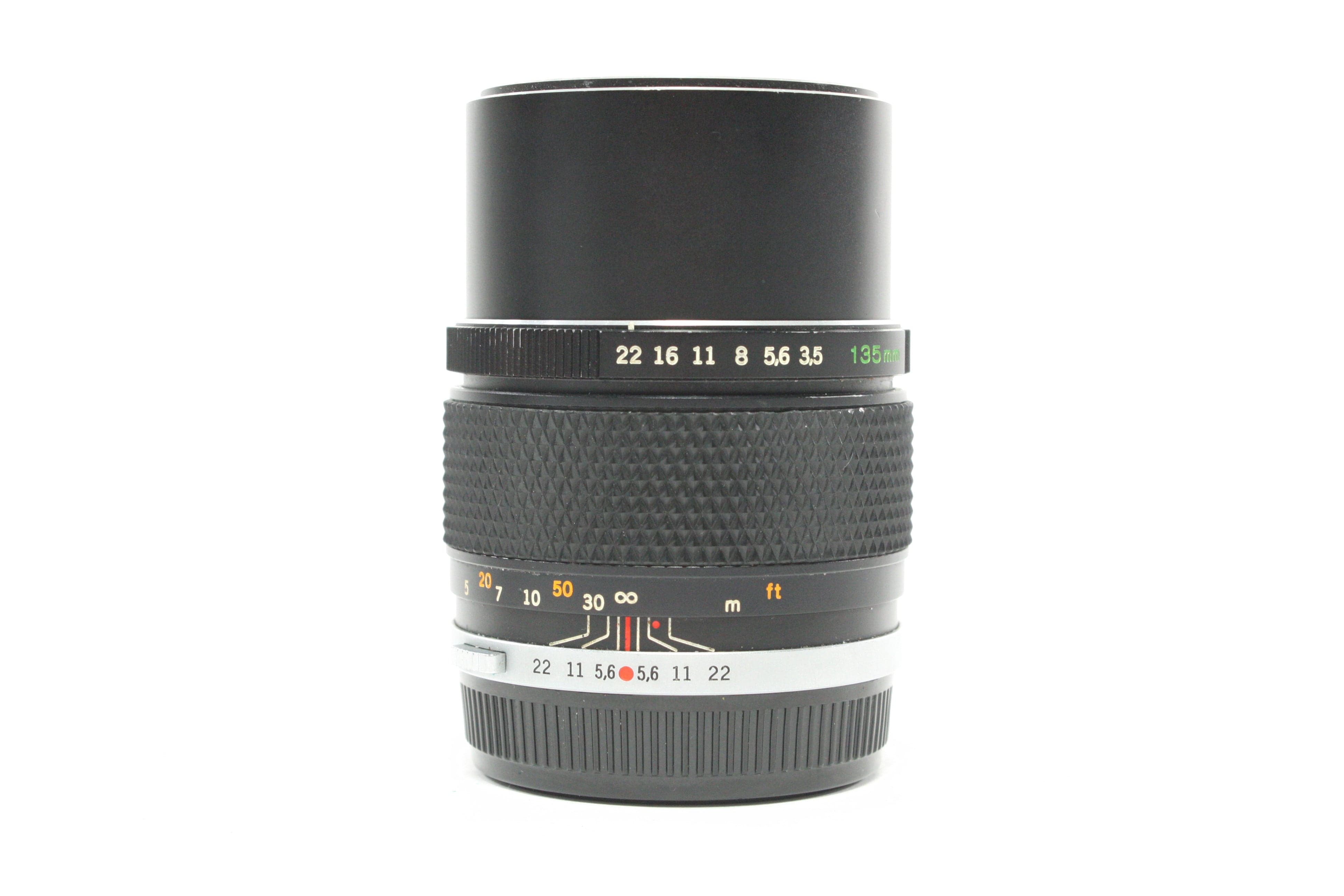 Olympus OM 135mm f/3.5 Lens for Olympus OM Mount with Case