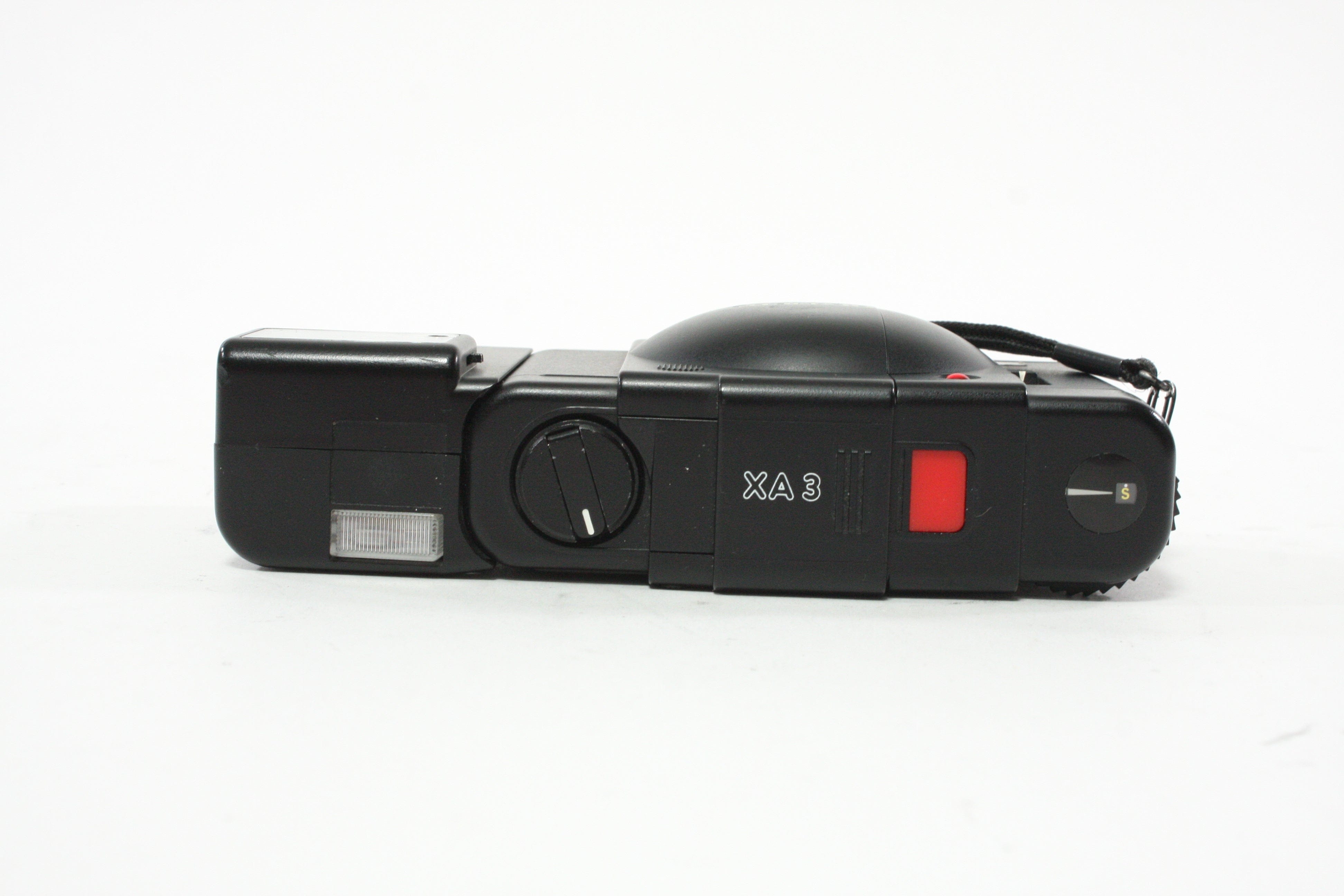 Olympus XA3 35mm Camera with A11 Flash