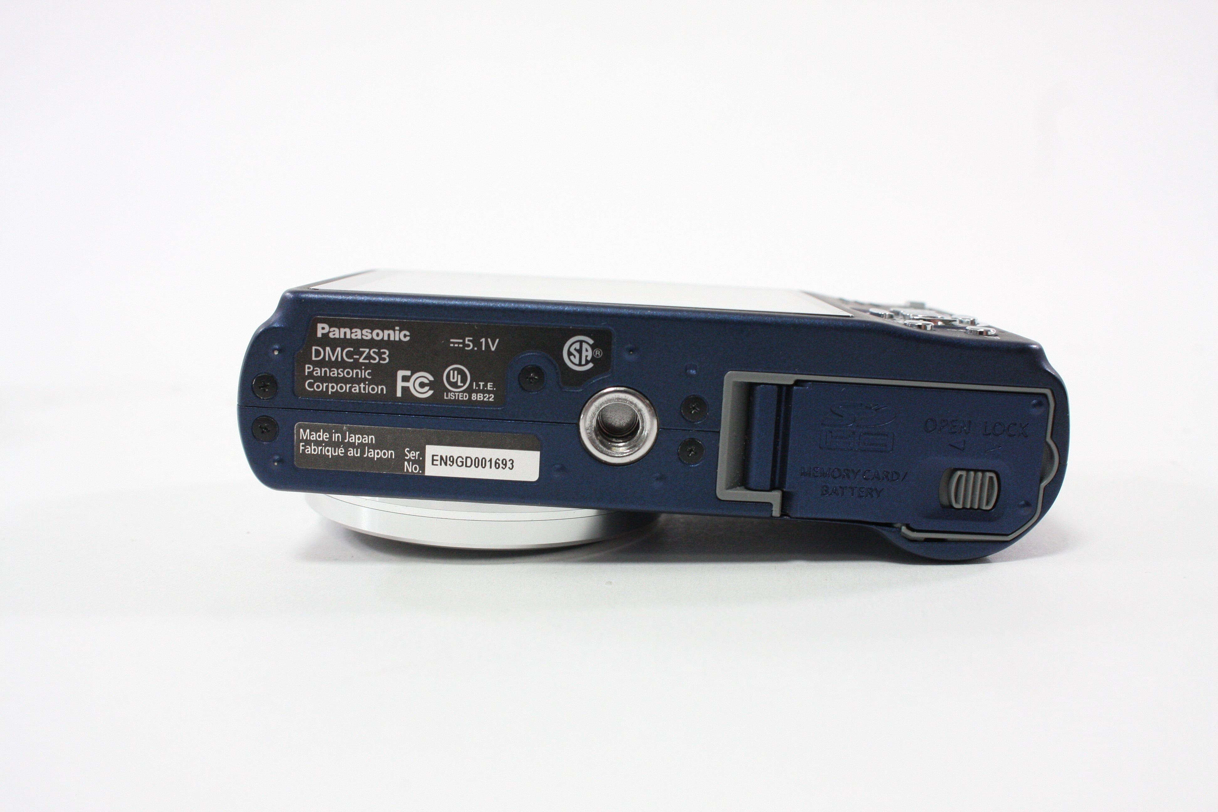 Panasonic Lumix DMC-253 Digital Point-and-Shoot Camera 12x Zoom