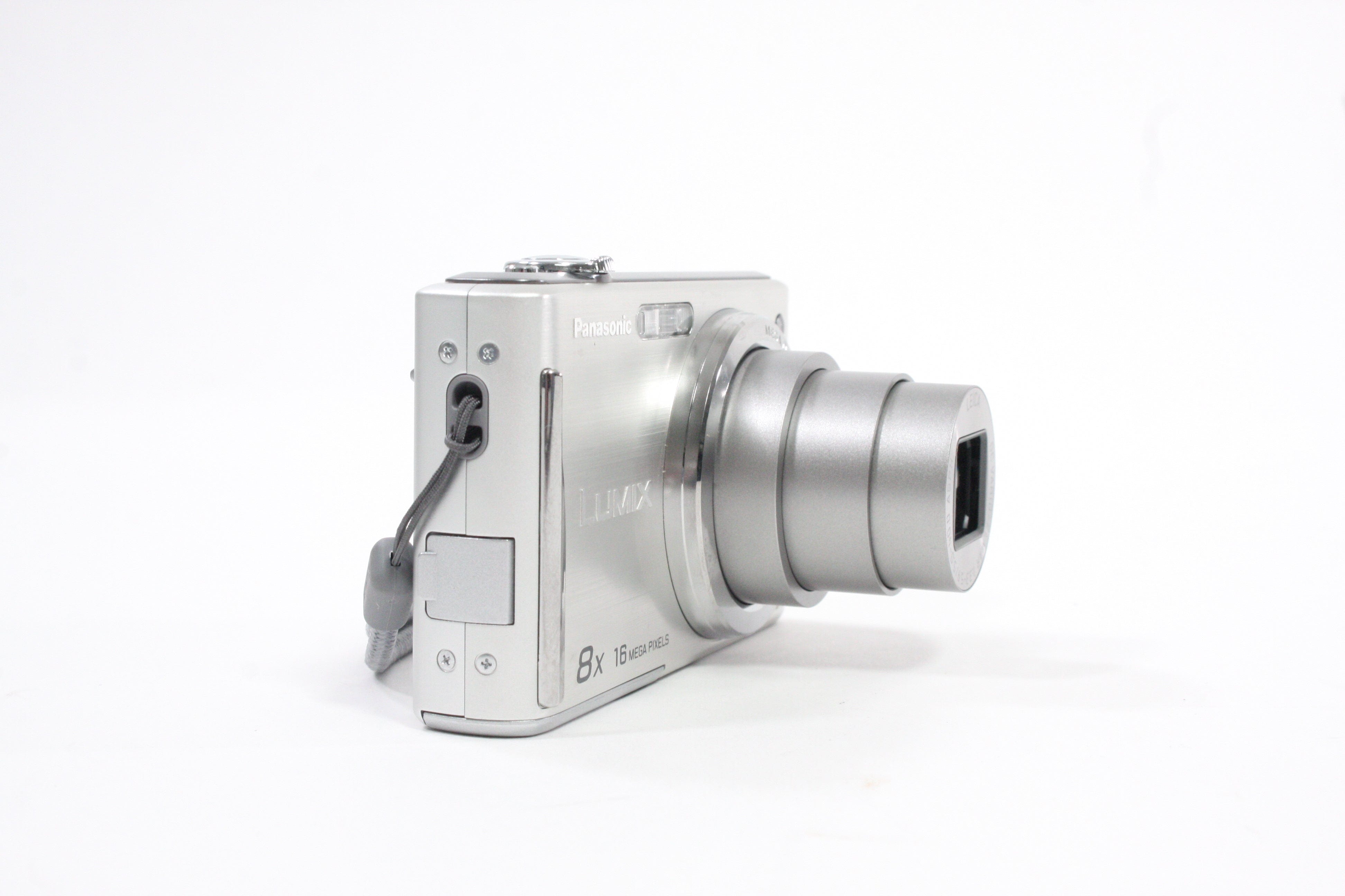 Panasonic Lumix DMC-FH25 Digital Point-and-Shoot 8x Zoom 16mp