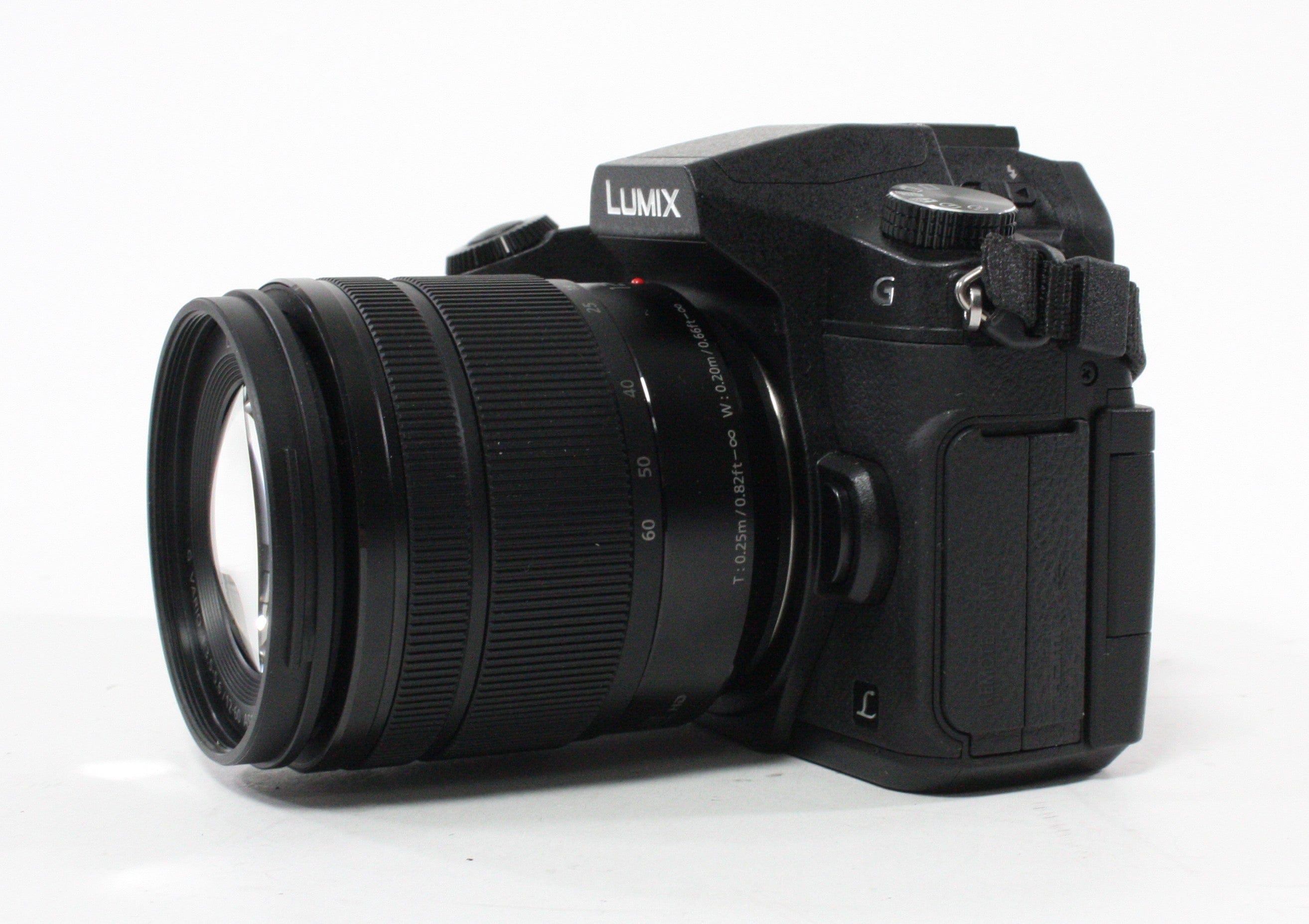 Panasonic Lumix DMC-G85 Mirrorless Digital w 12-60mm f/3.5-5.6 & Shutter Count 93