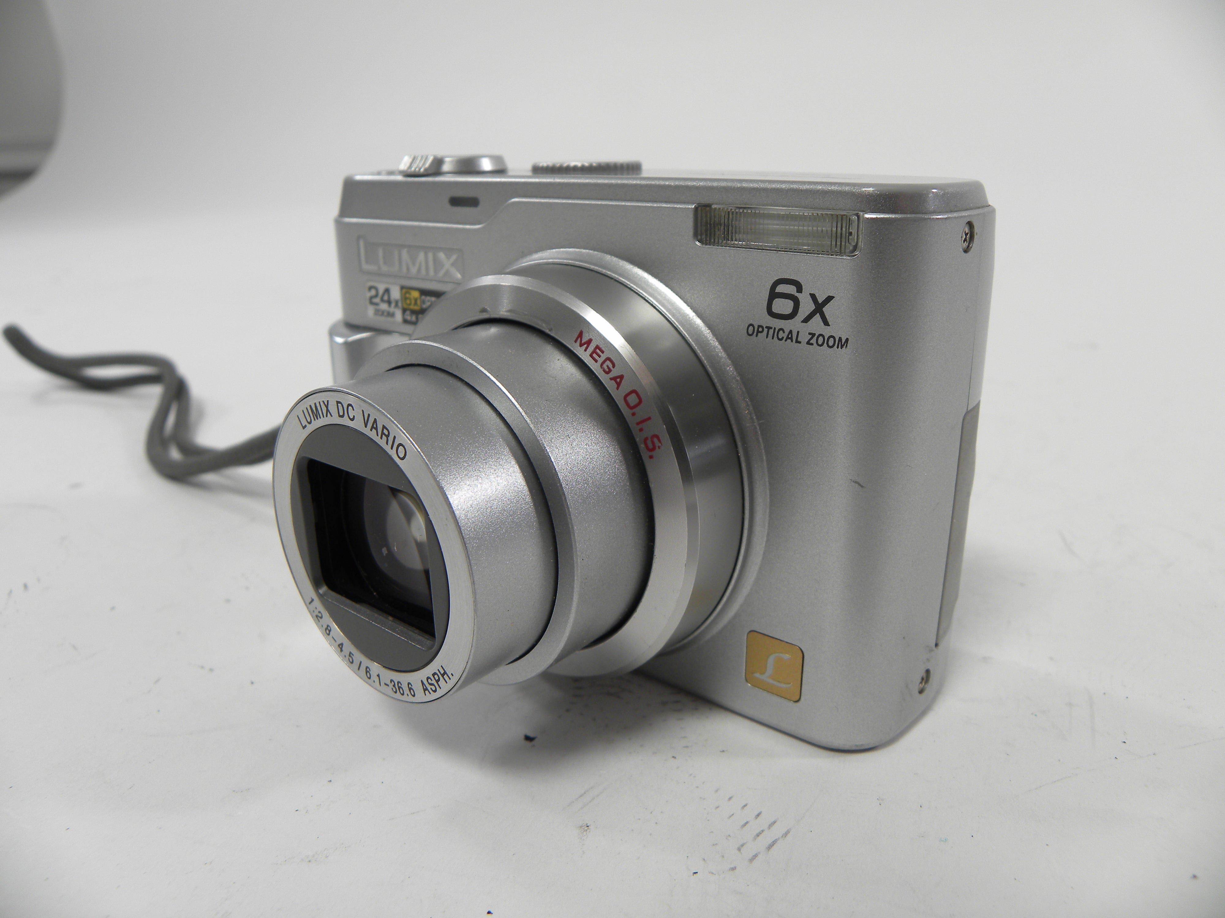 Panasonic Lumix DMC-LZ2 5.0mp Digital Camera