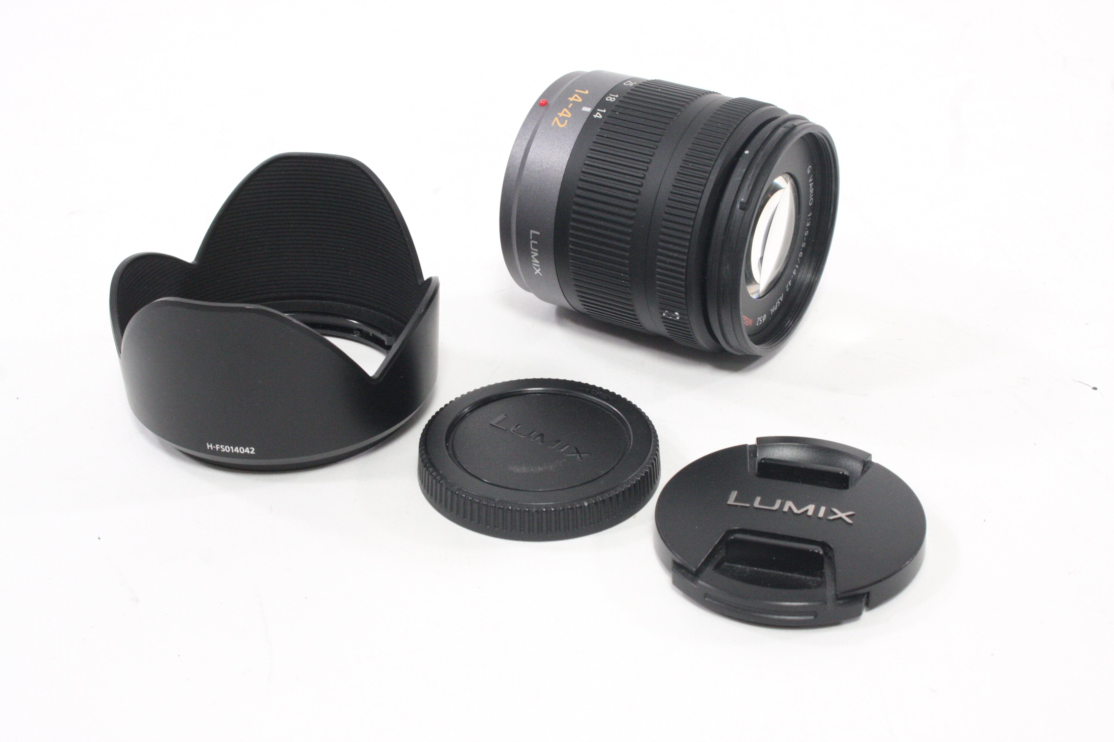 Panasonic Lumix G.Vario 14-42mm f/3.5-5.6 OIS Lens for Micro 4/3 Mount