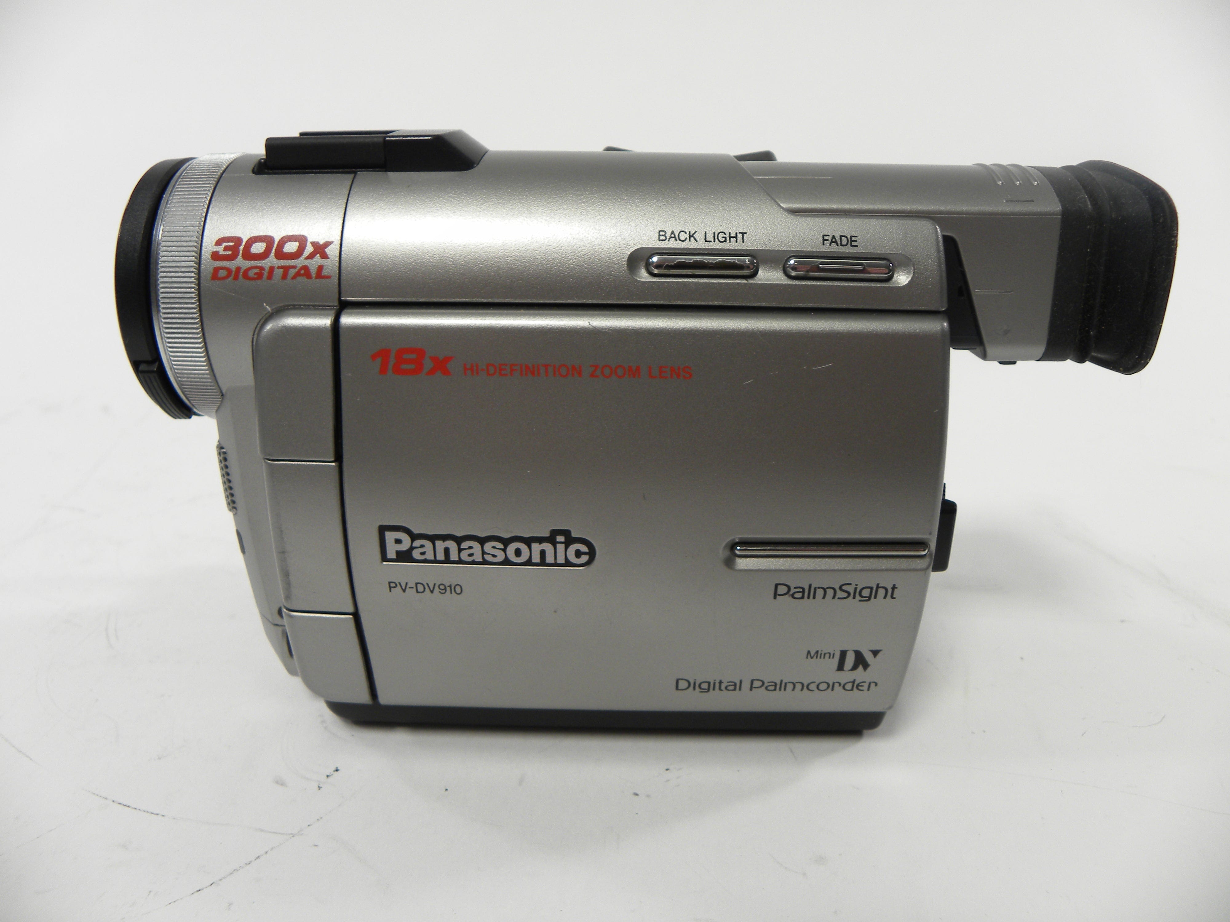 Panasonic Palm Sight MiniDV PV-DV910 Camcorder