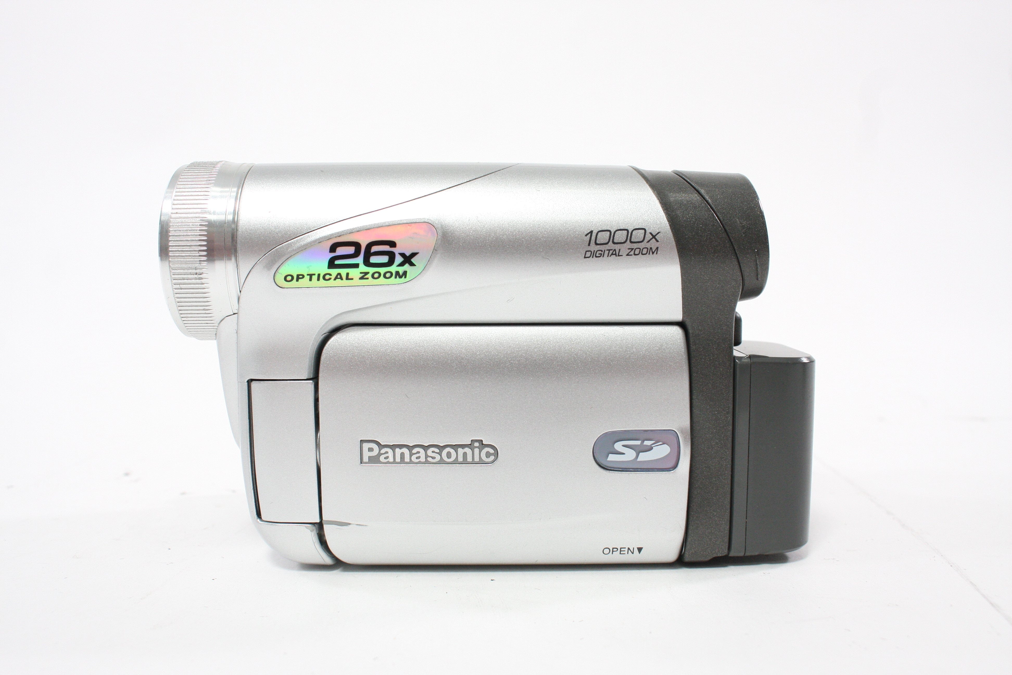 Panasonic PV-GS31 Mini-DV Camcorder