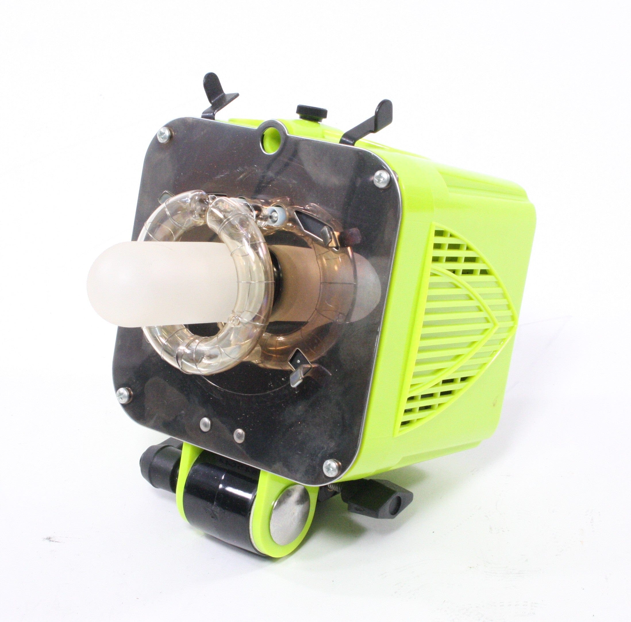 Paul C. Buff AlienBees(tm) B400 (320Ws) Flash Unit with Reflector