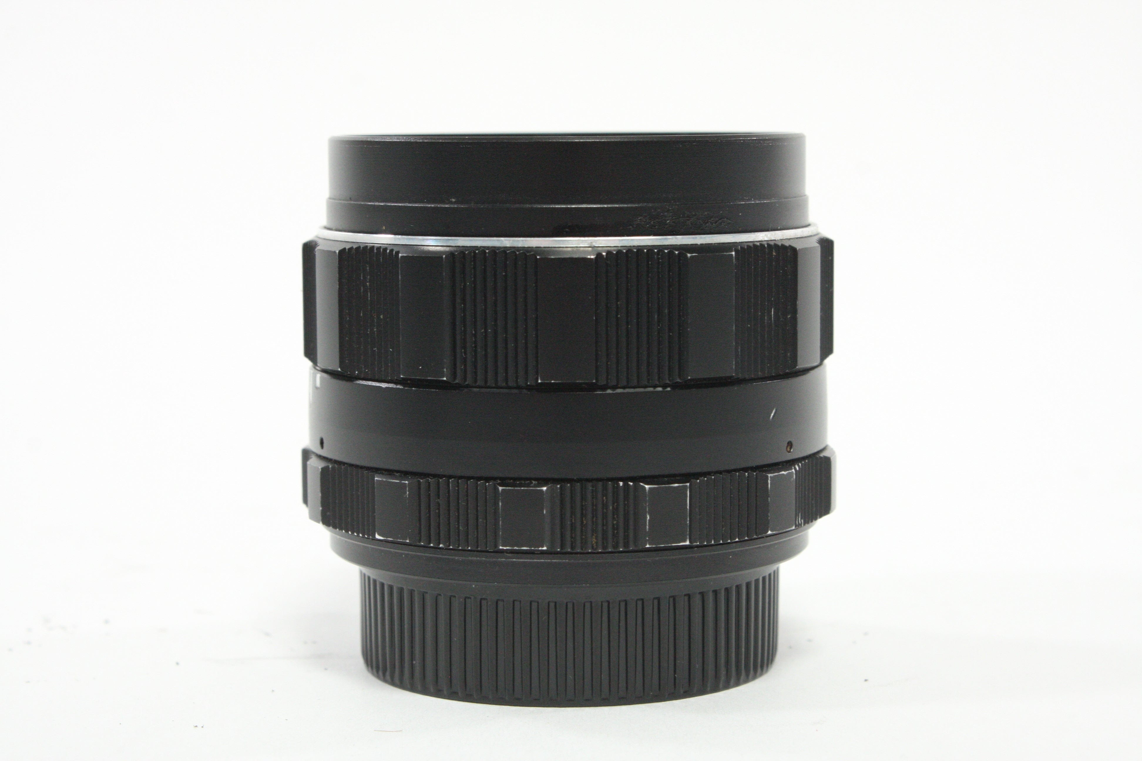 Pentax 28mm f/3.5 Super-Takumar Lens for M42 Mount