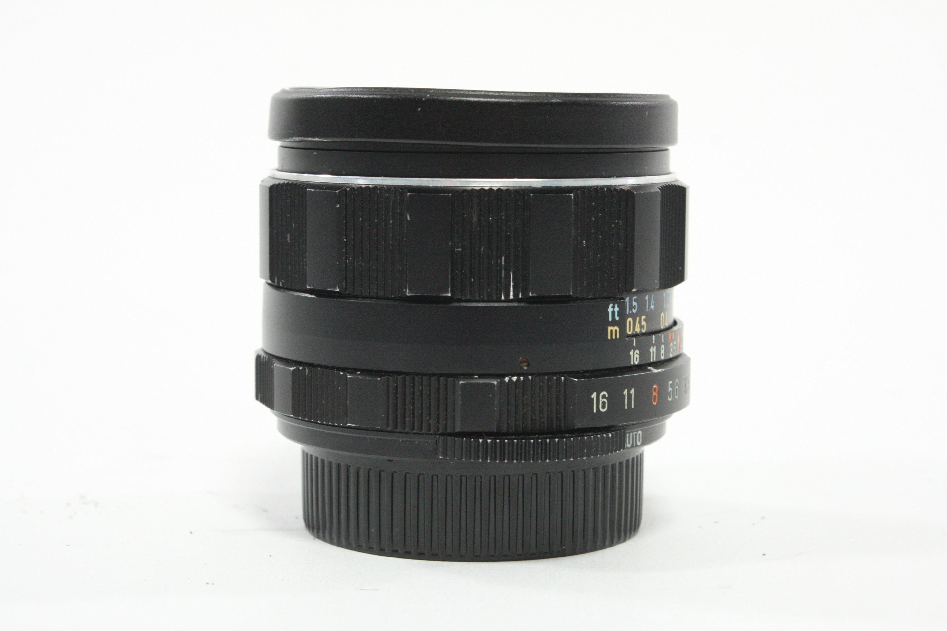Pentax 28mm f/3.5 Super-Takumar Lens for M42 Mount