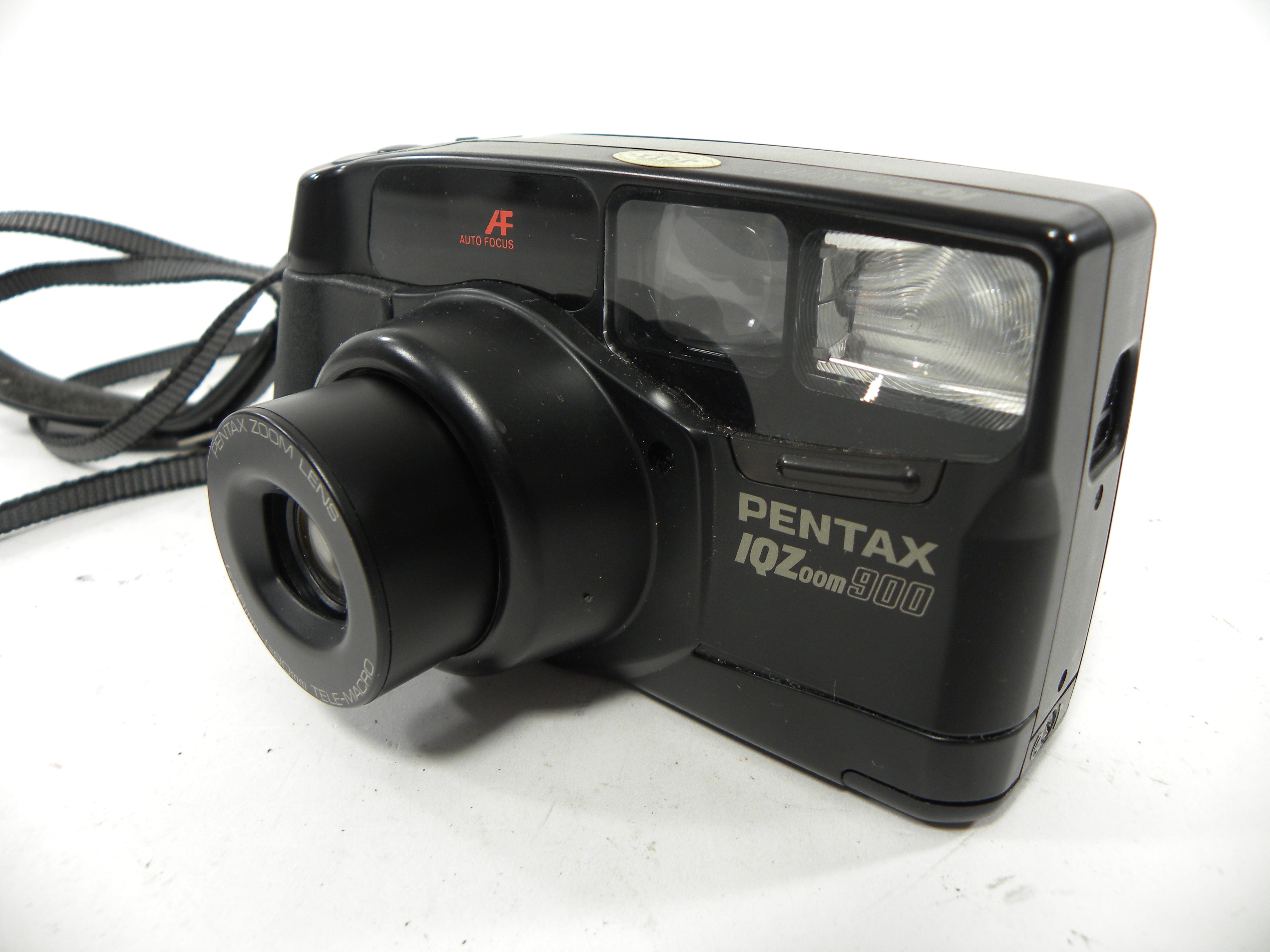 Pentax IQZoom 900 35mm Camera