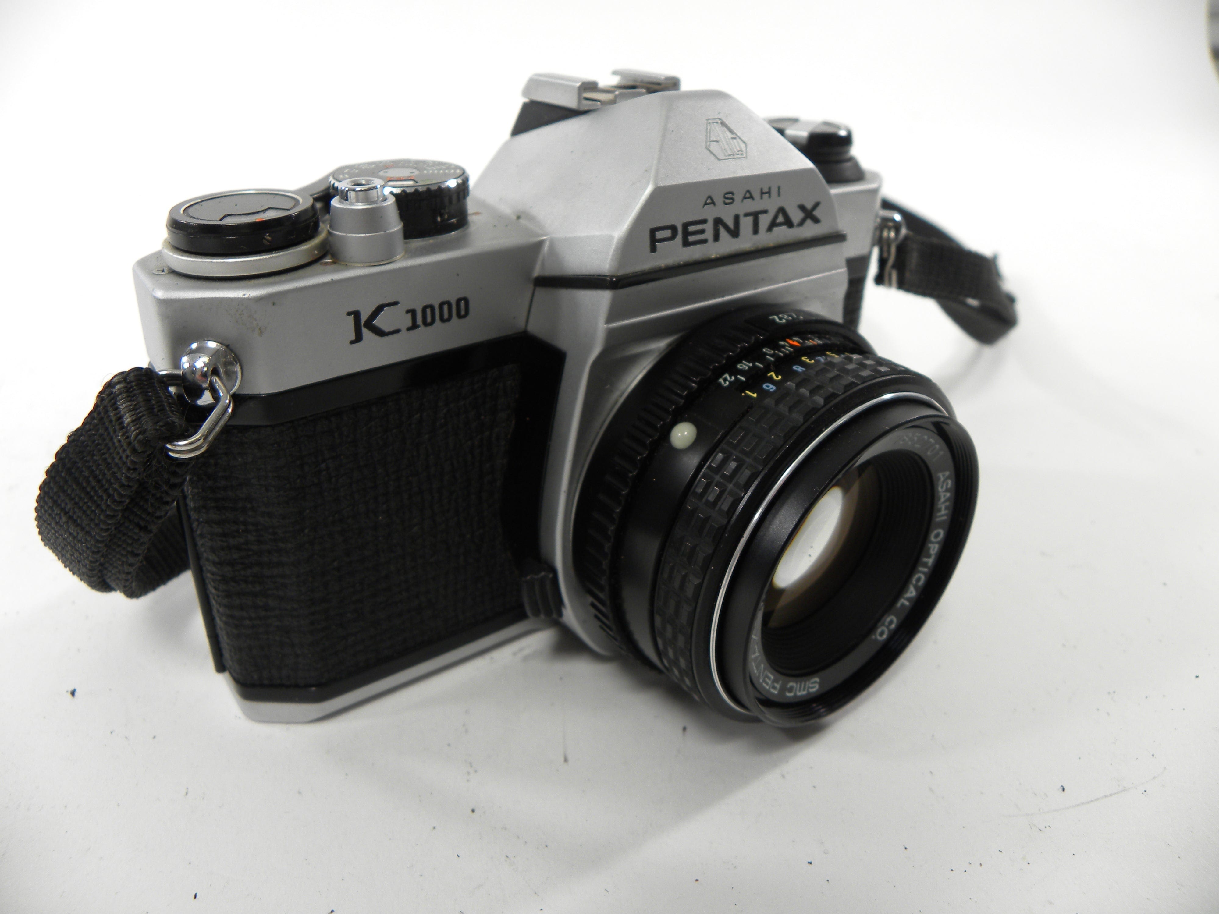 Pentax K-1000 35mm SLR w/SMC Pentax-M 50mm f2