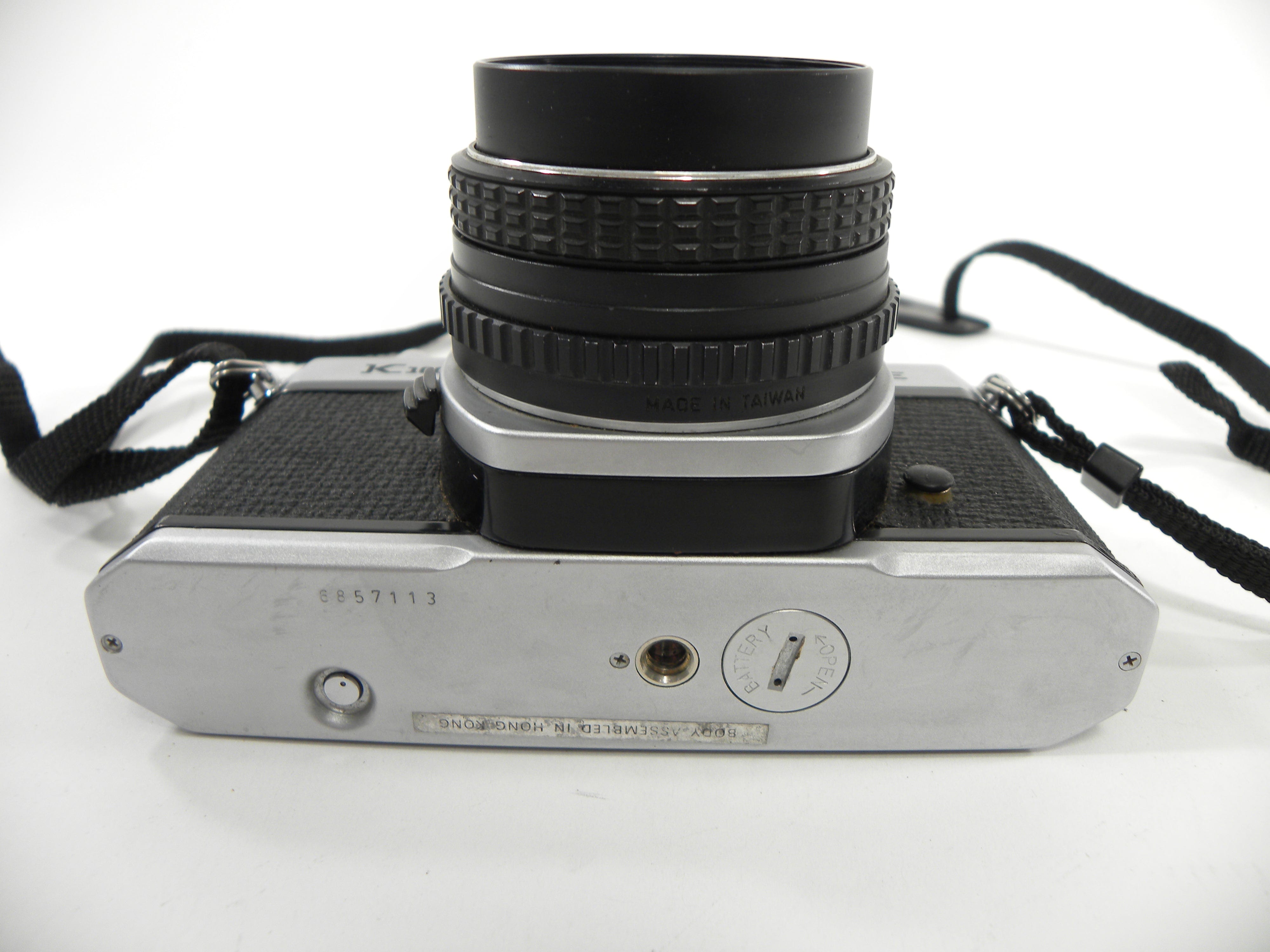 Pentax K-1000 SE 35mm SLR w/SMC Pentax-M 50mm f2