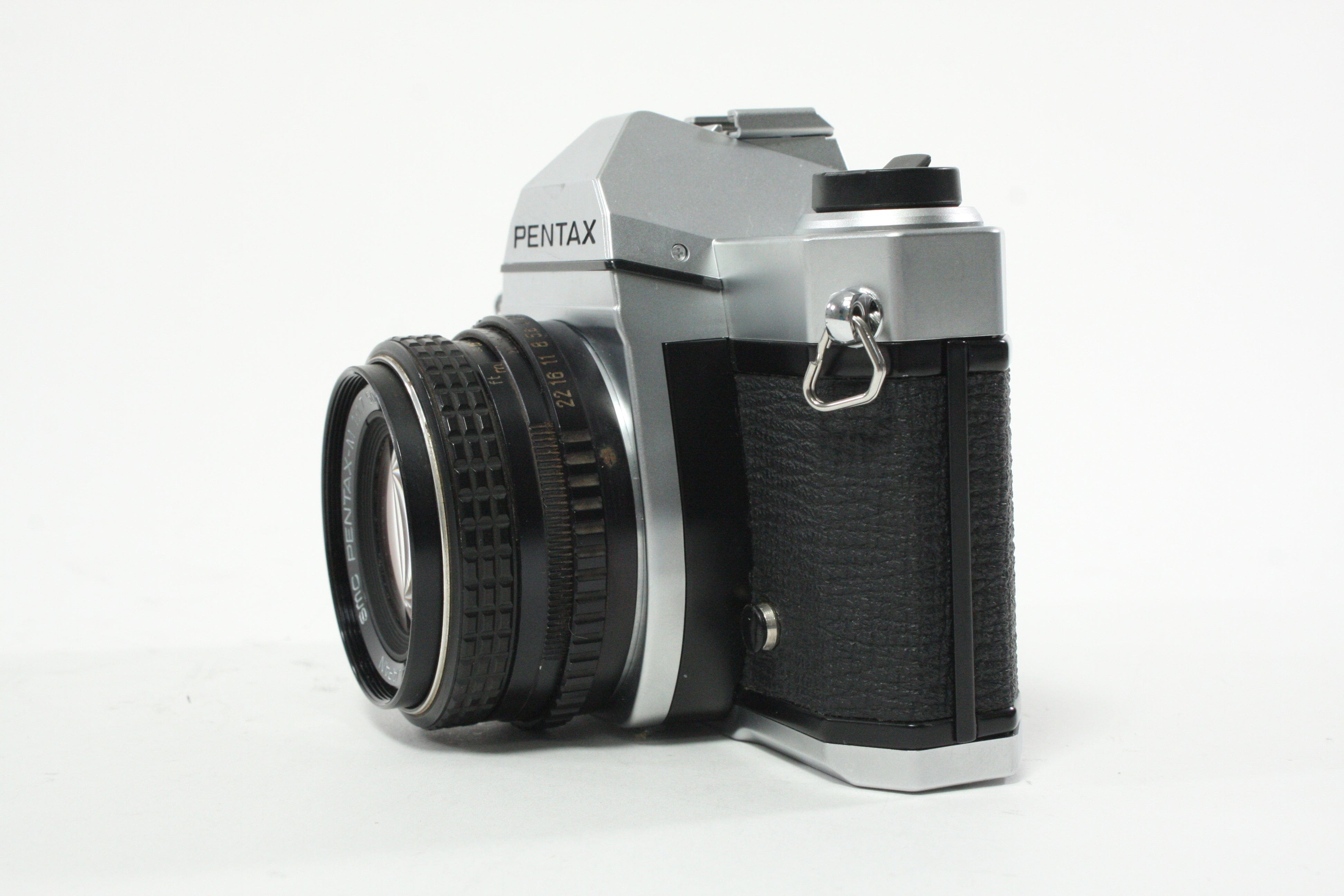 Pentax K1000 35mm SLR Camera with 50mm f/1.7 SMC Lens