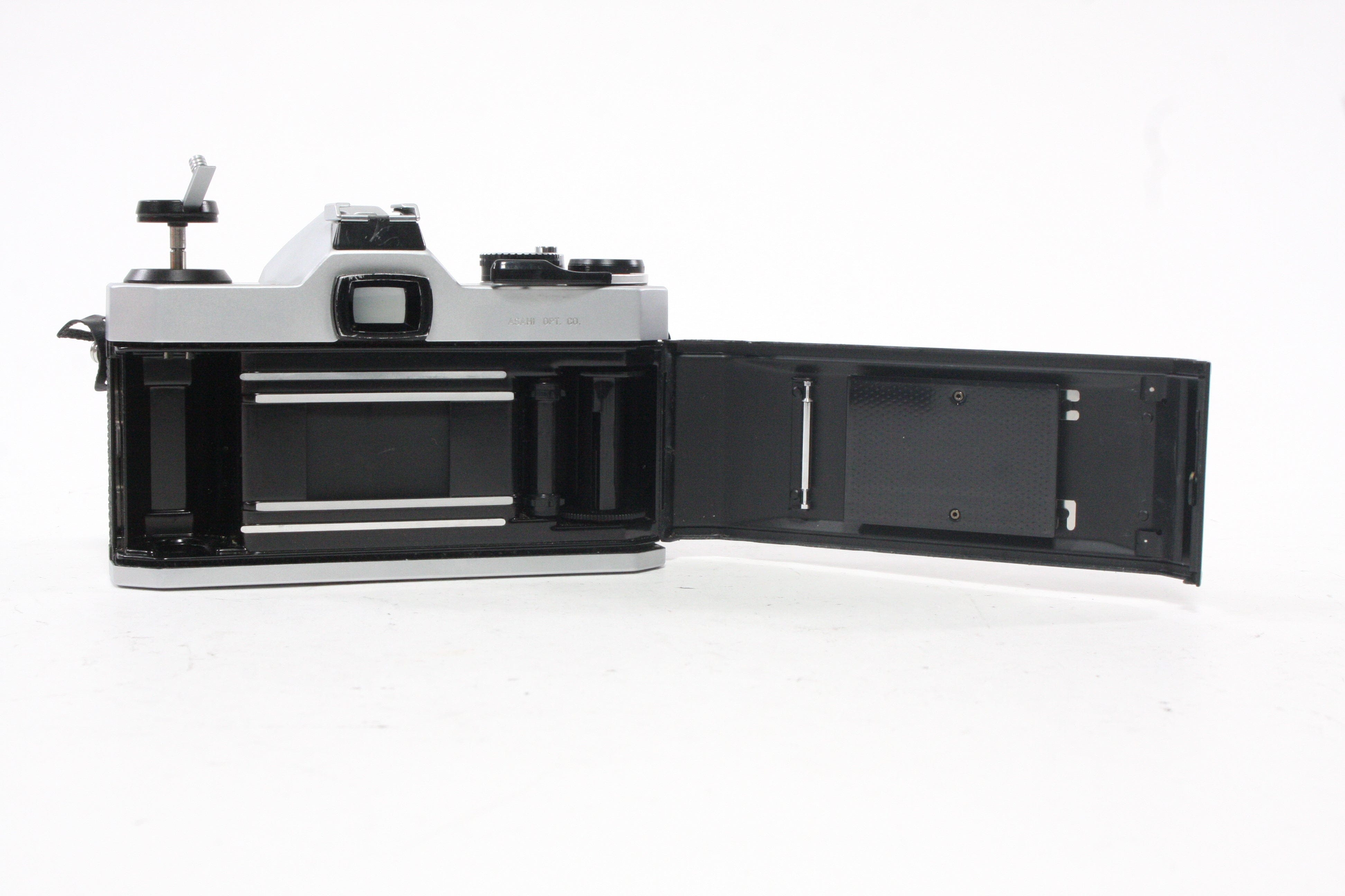 Pentax K1000 35mm SLR Camera with 50mm f/2 Lens