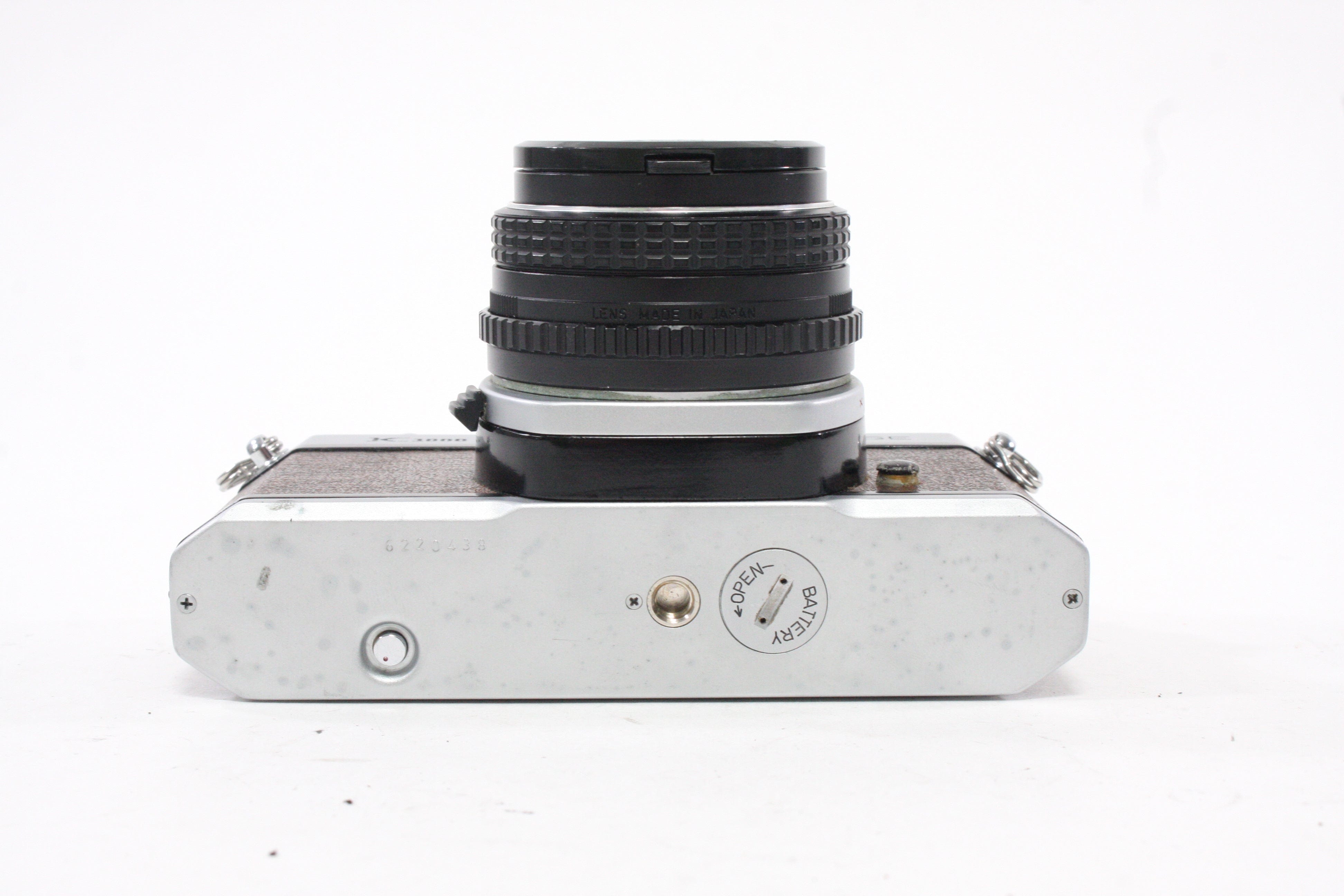 Pentax K1000 SE 35mm SLR Camera with 50mm f/1.7 Lens