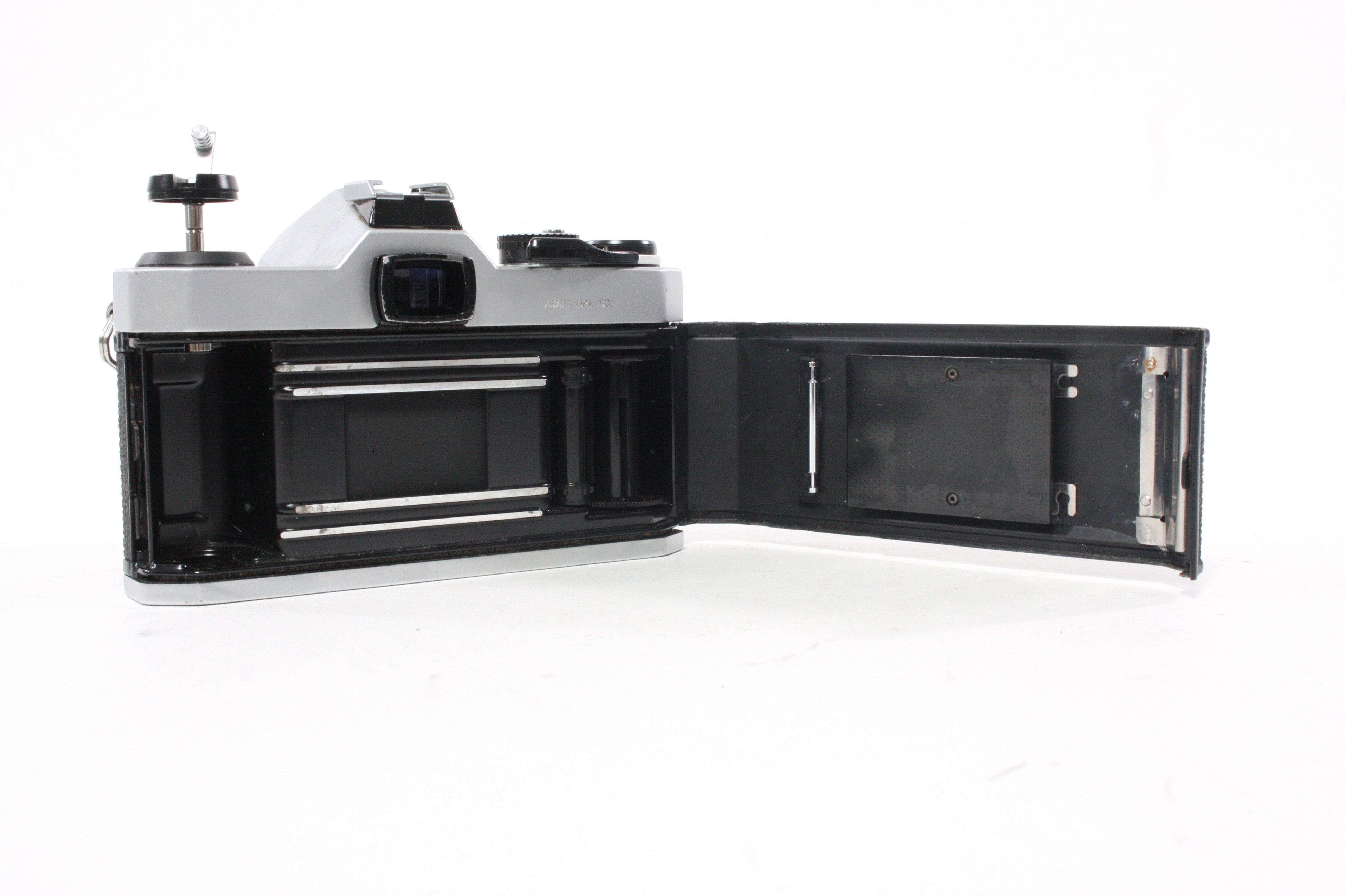 Pentax K1000 SLR Camera with 50mm f/2 Pentax-M SMC Lens