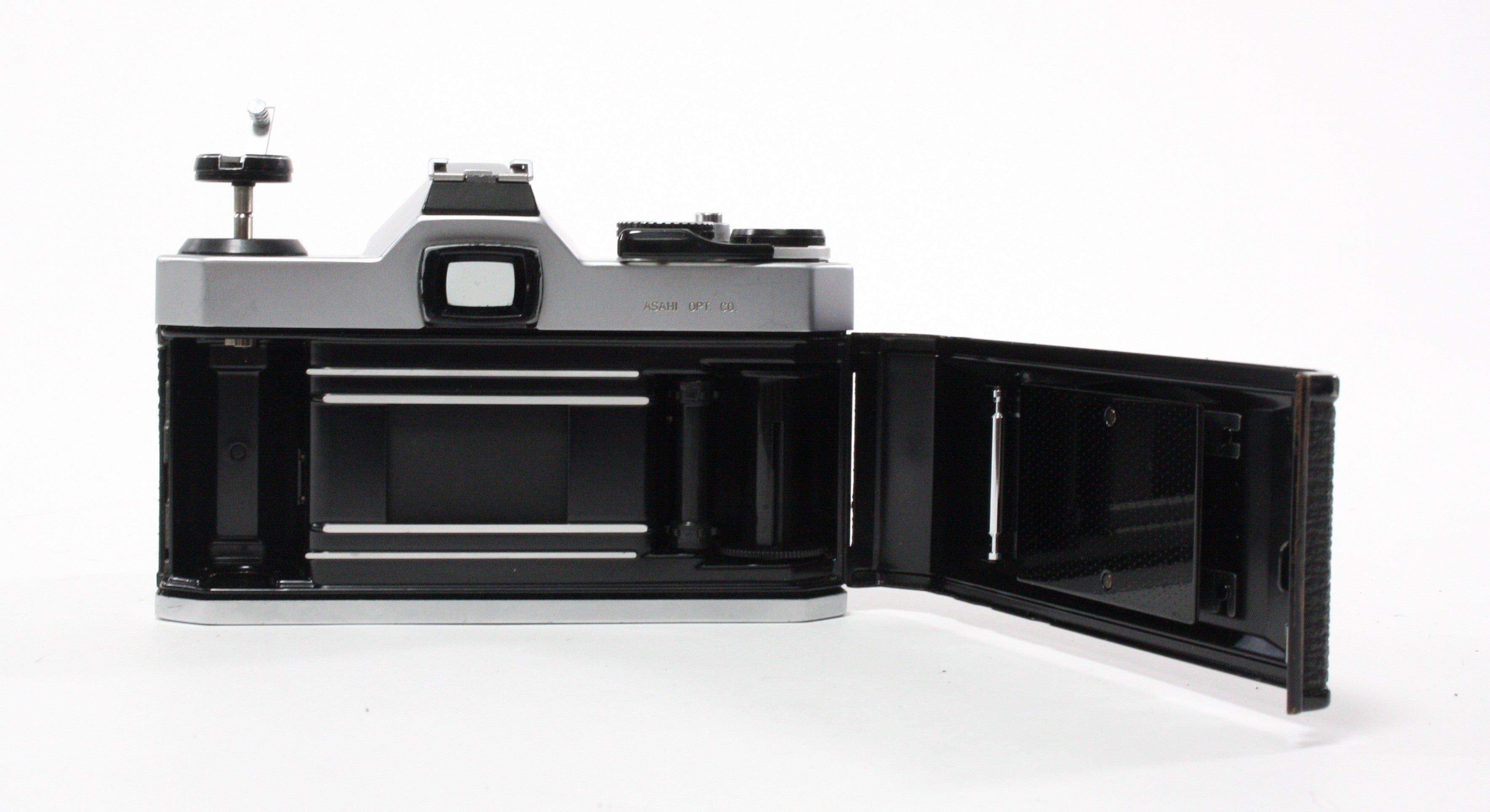 Pentax K1000 with 50mm f/1.7 Lens