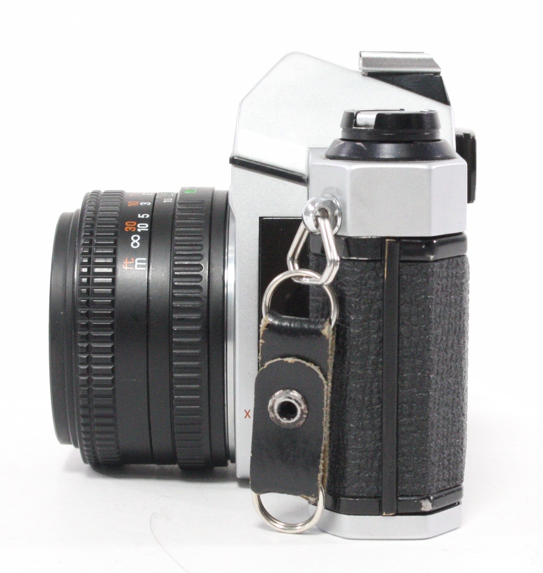 Pentax K1000 with Chinon 50mm f/1.9 Lens