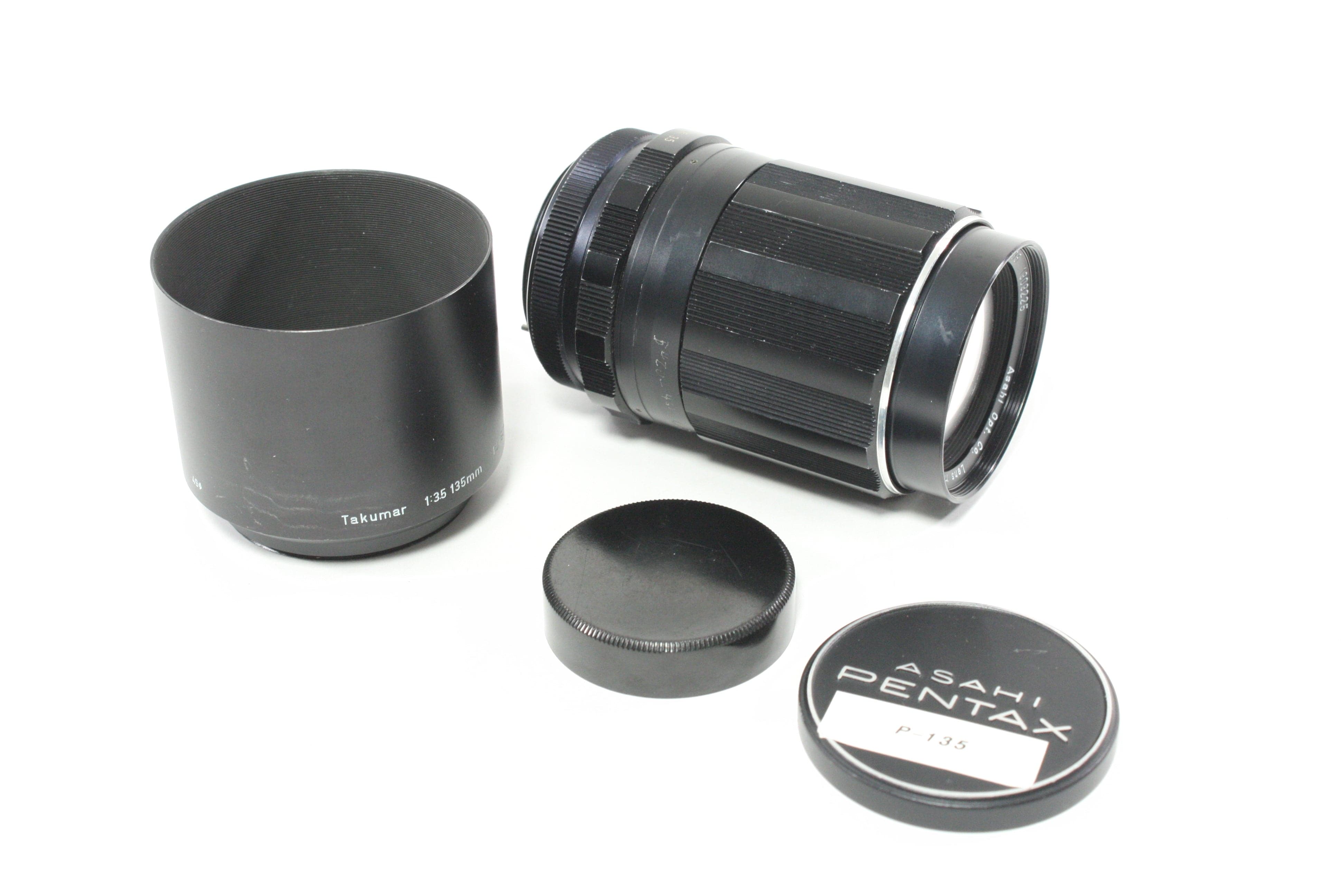 Pentax Super-Takumar 135mm f/3.5Lens for M42 Mount with Hood