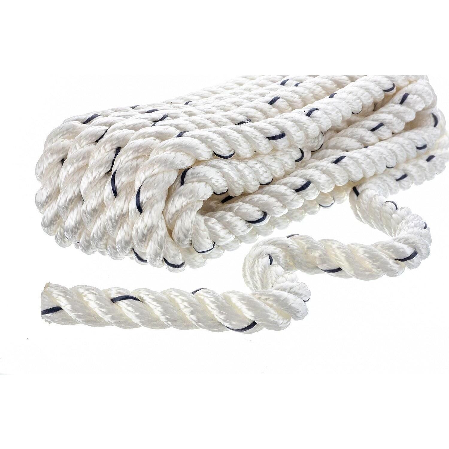 Seachoice 47551 Premium 3-Strand Twisted Nylon Dock Line, White w/ Blue Tracer, 1/2" x 15'