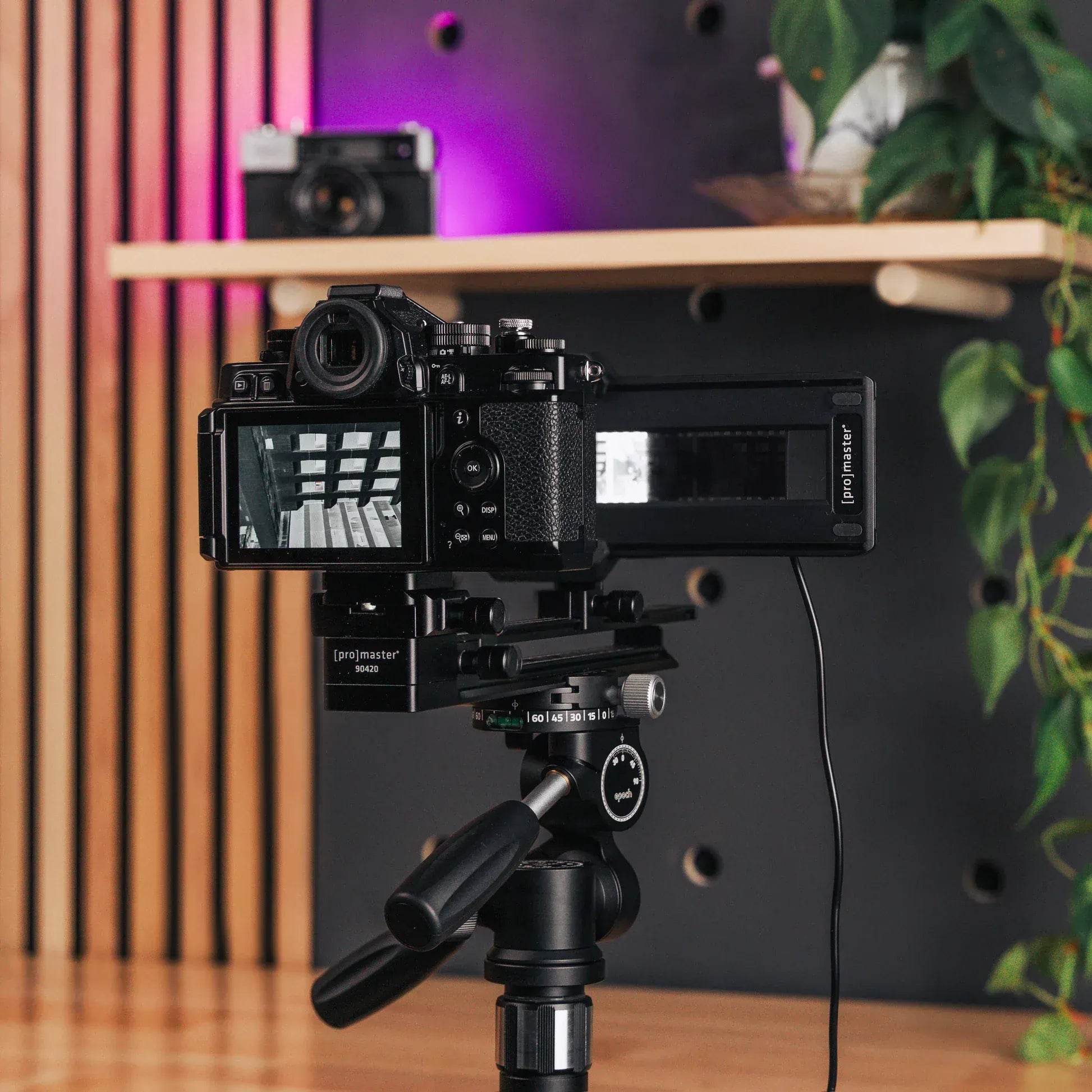 Promaster Digitizing Kit for 35mm and 120 Film