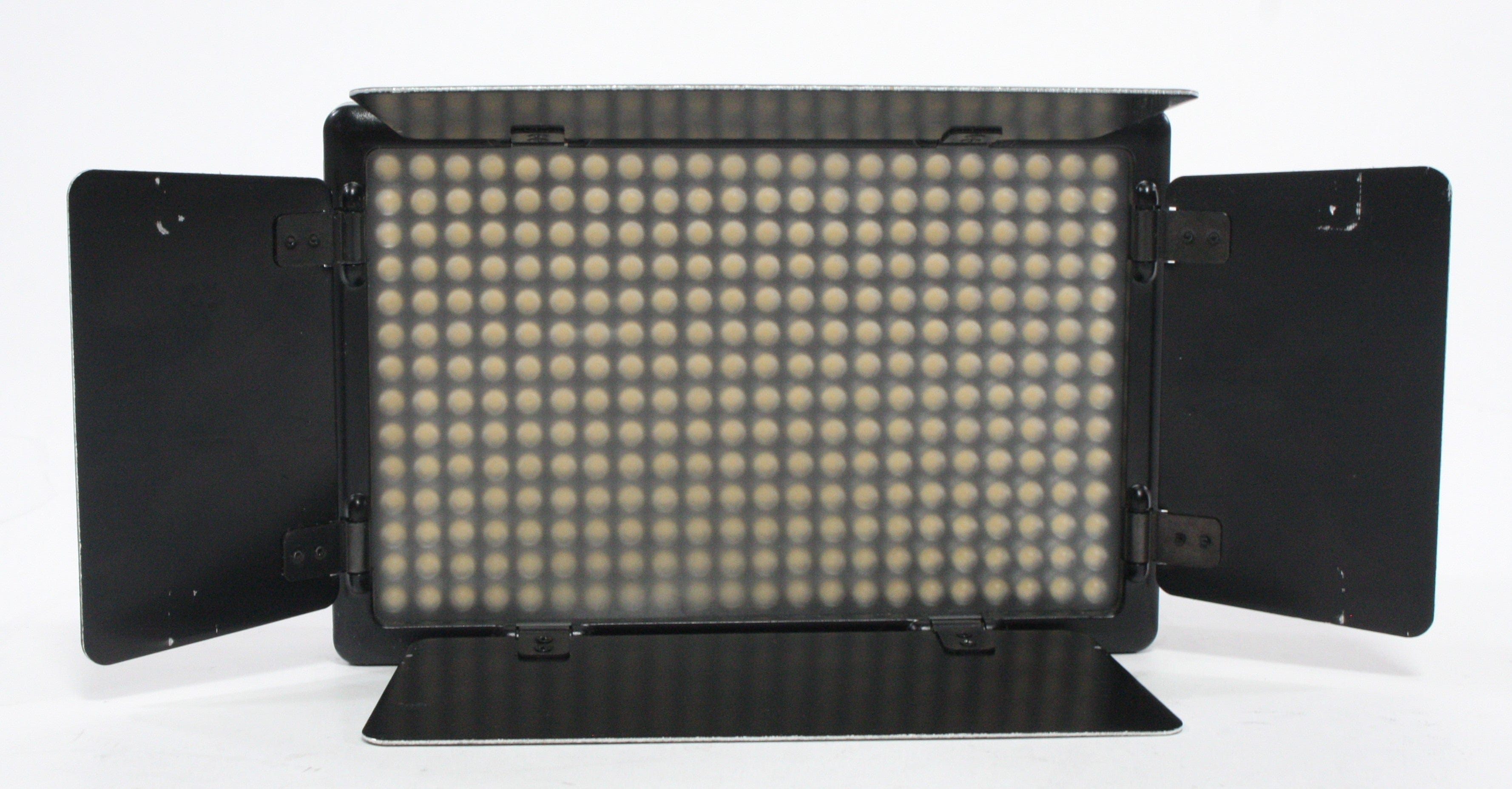 Promaster LED308D Camera or Video Light