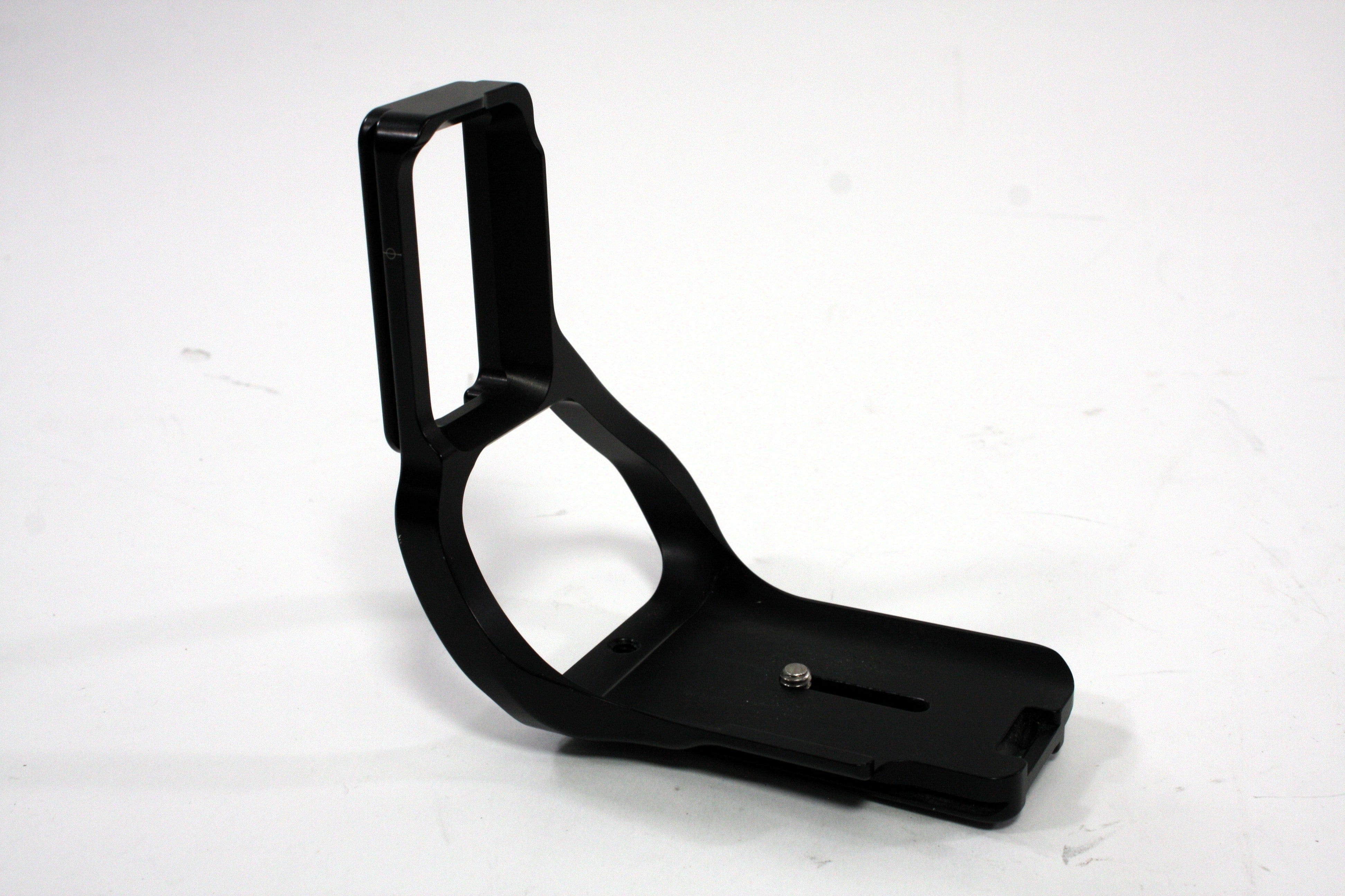 Really Right Stuff BMBD12-L for Nikon D810 with Grip