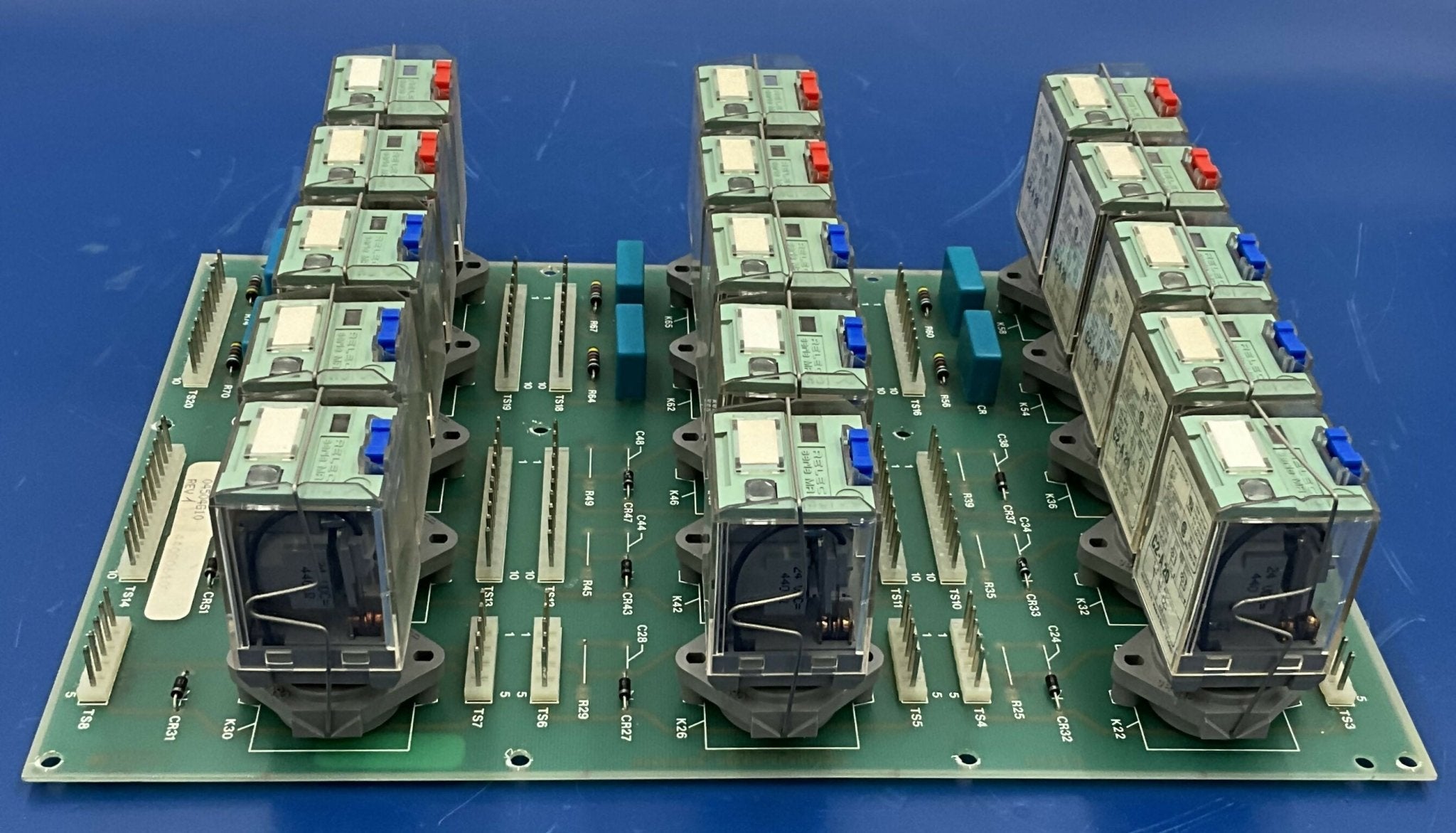 RELAY PANEL BOARD (04504G10 Rev. 1 GE