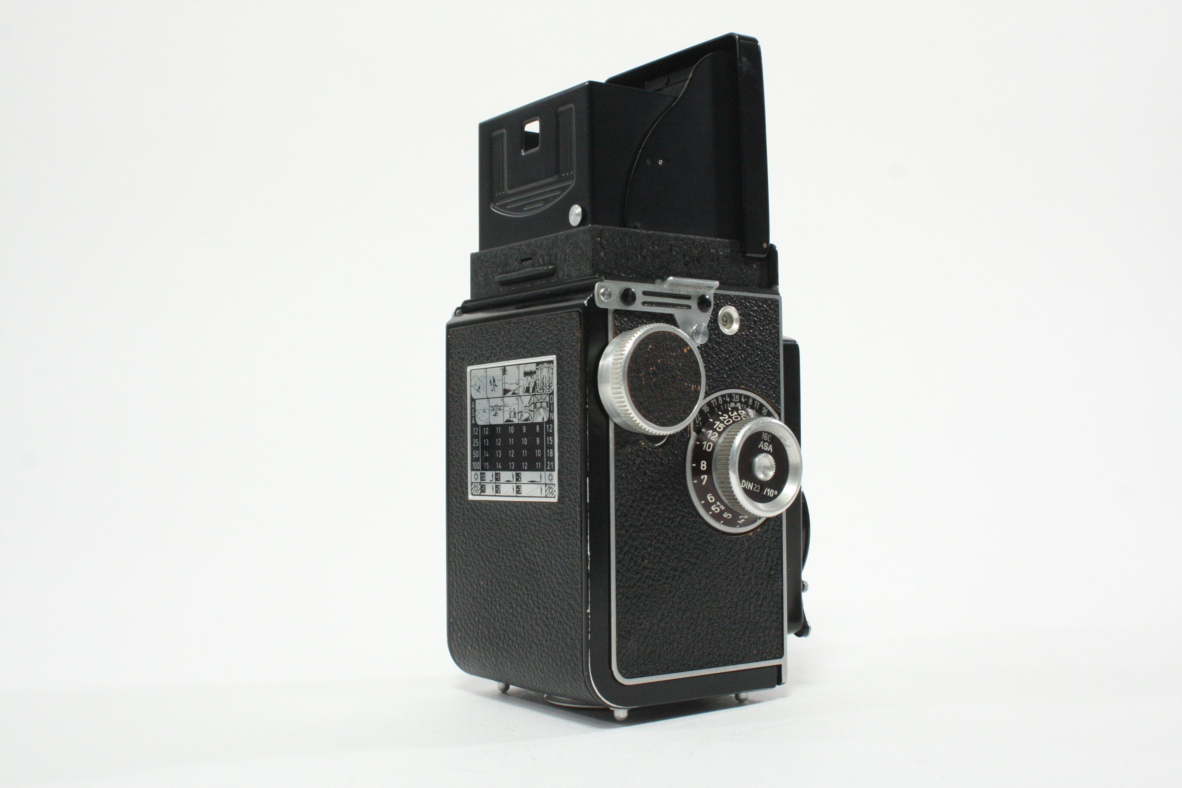 Rolleicord V TLR Medium Format Camera (Model K3C)