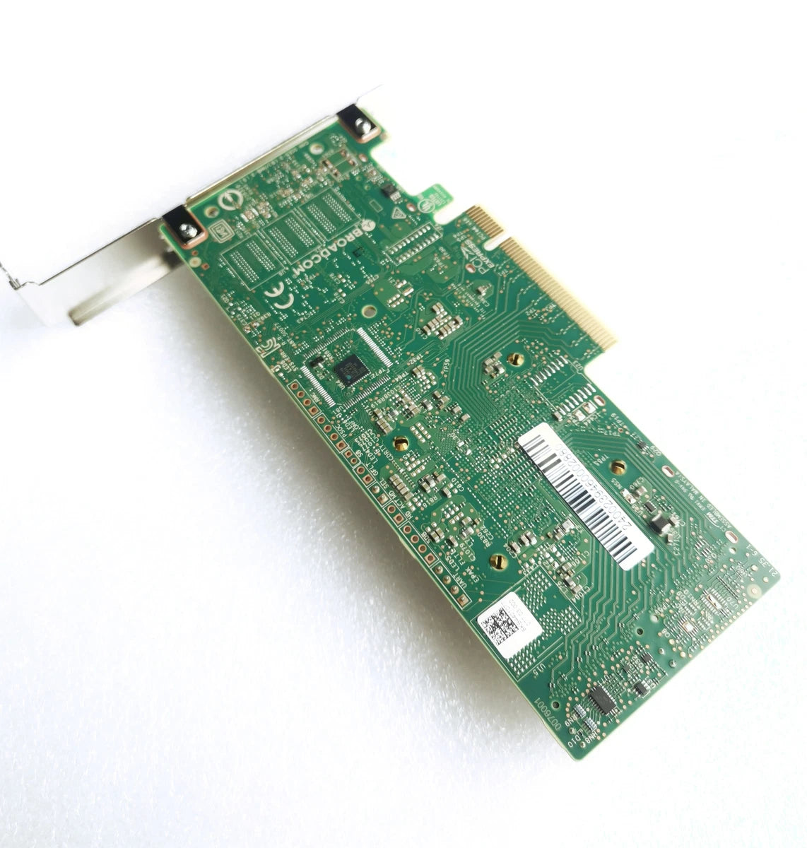 Broadcom HBA 9500-8i interface cards/adapter Internal SAS 05-50077-03 HBA 9500