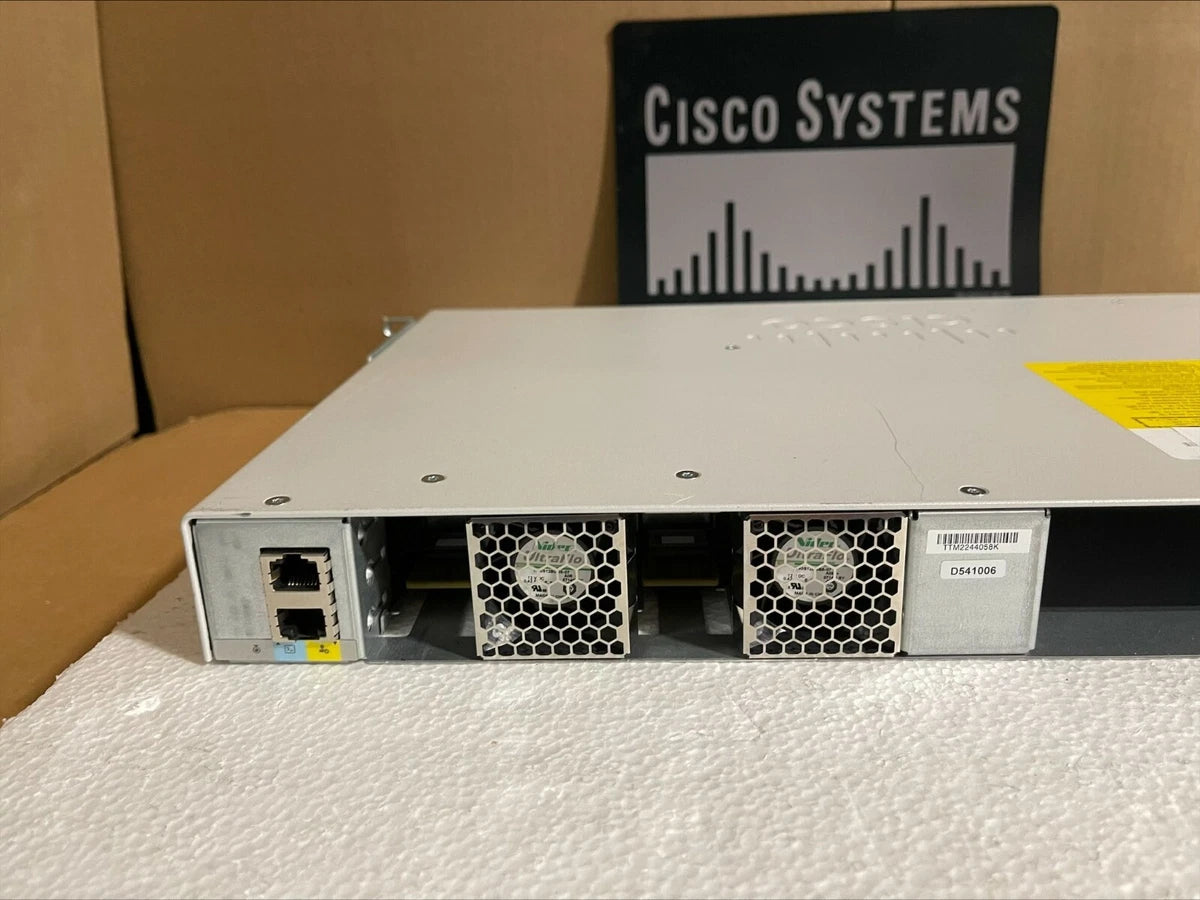 Cisco Catalyst C9200L-48T-4X-E Catalyst 9200L-Series 48-Port Switch