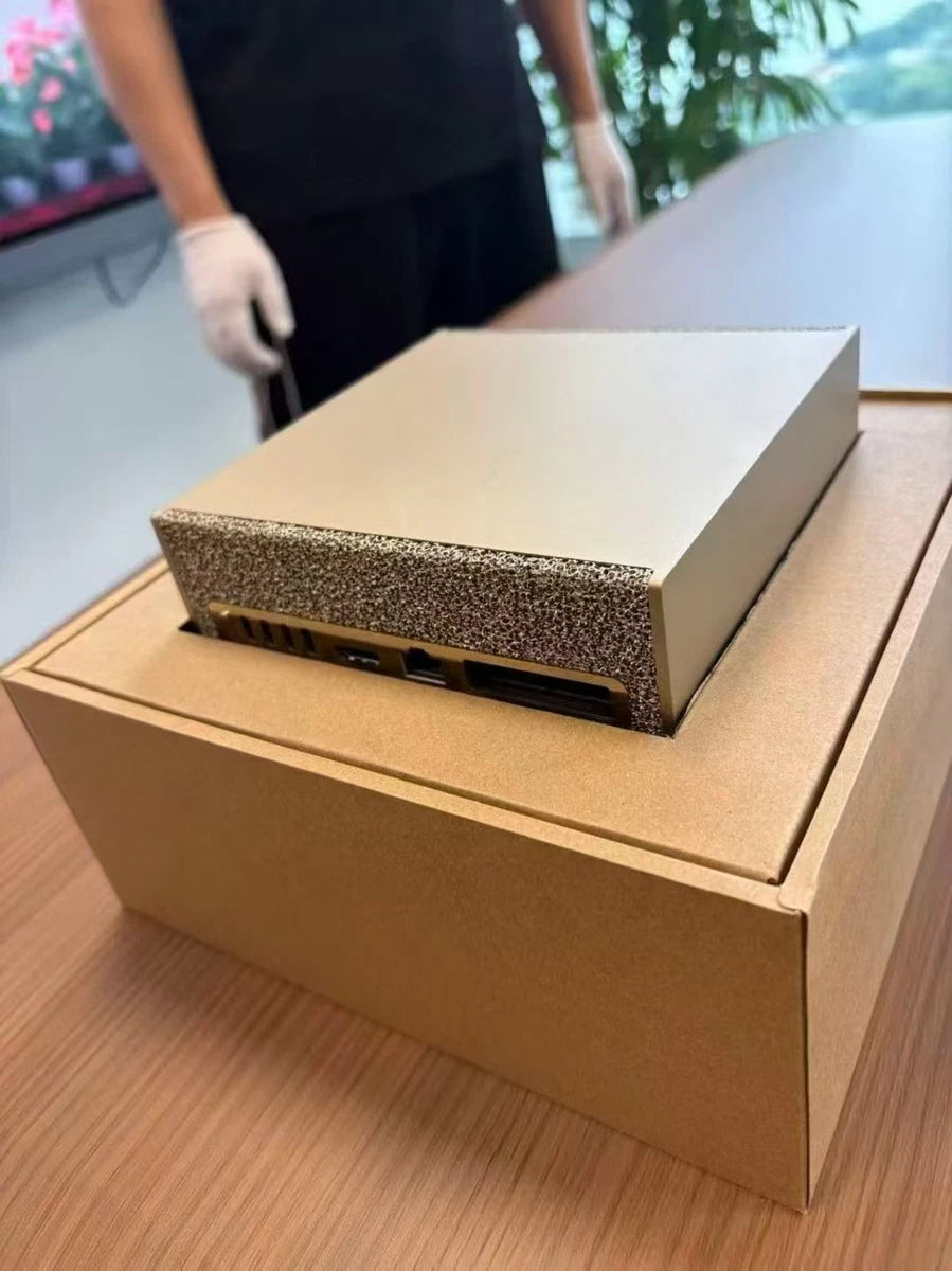 NVIDIA DGX Spark Desktop AI Supercomputer – 128 GB RAM / Up to 4 TB NVM