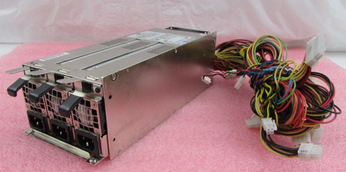EMACS Zippy R3G-6650P 3U Case w/3x 350W GIN-6350P Redundant Hot Swap PSU Modules