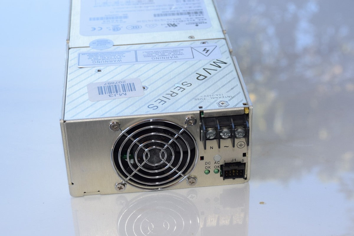 Emerson Networks Astec MVP SeriesMP4-1Q-1Q-1Q-1Q-1Q-00 / 24V @ 7.5A Power Supply