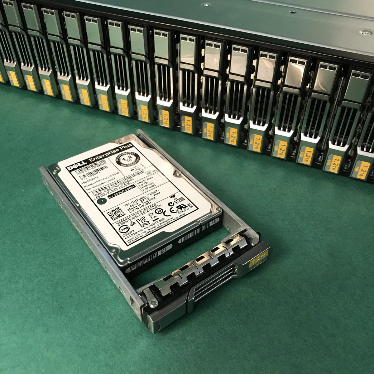 Dell EqualLogic PS6100 24x 1.2TB 10K HDD 2x H700E E09M E09M001|336297405070