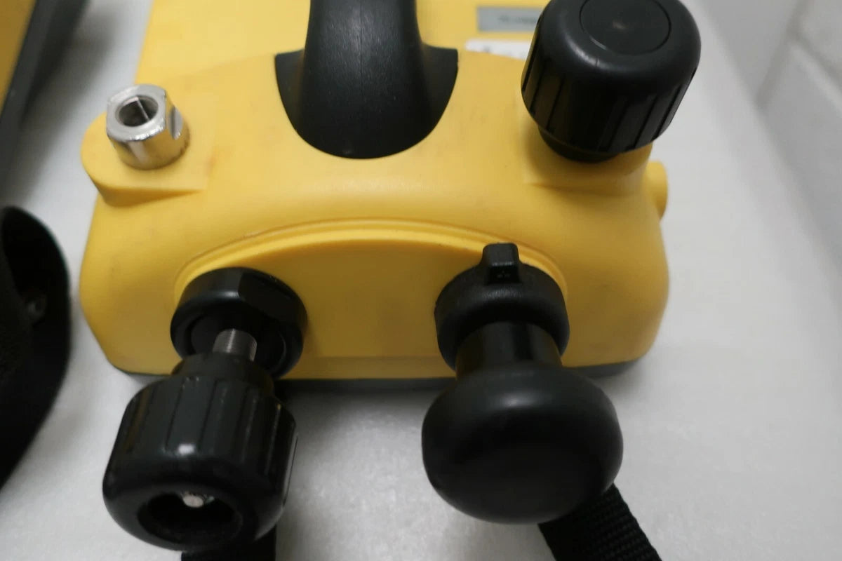 Druck DPI 610 IS Portable Hydraulic Pressure Calibrator 70 Mbar G