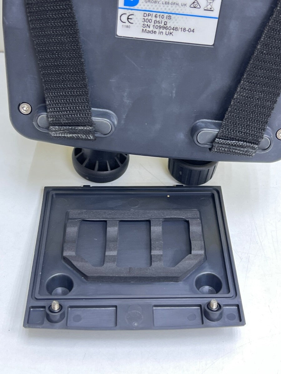 DRUCK DPI 610 IS PRESSURE CALIBRATOR 300 PSI G